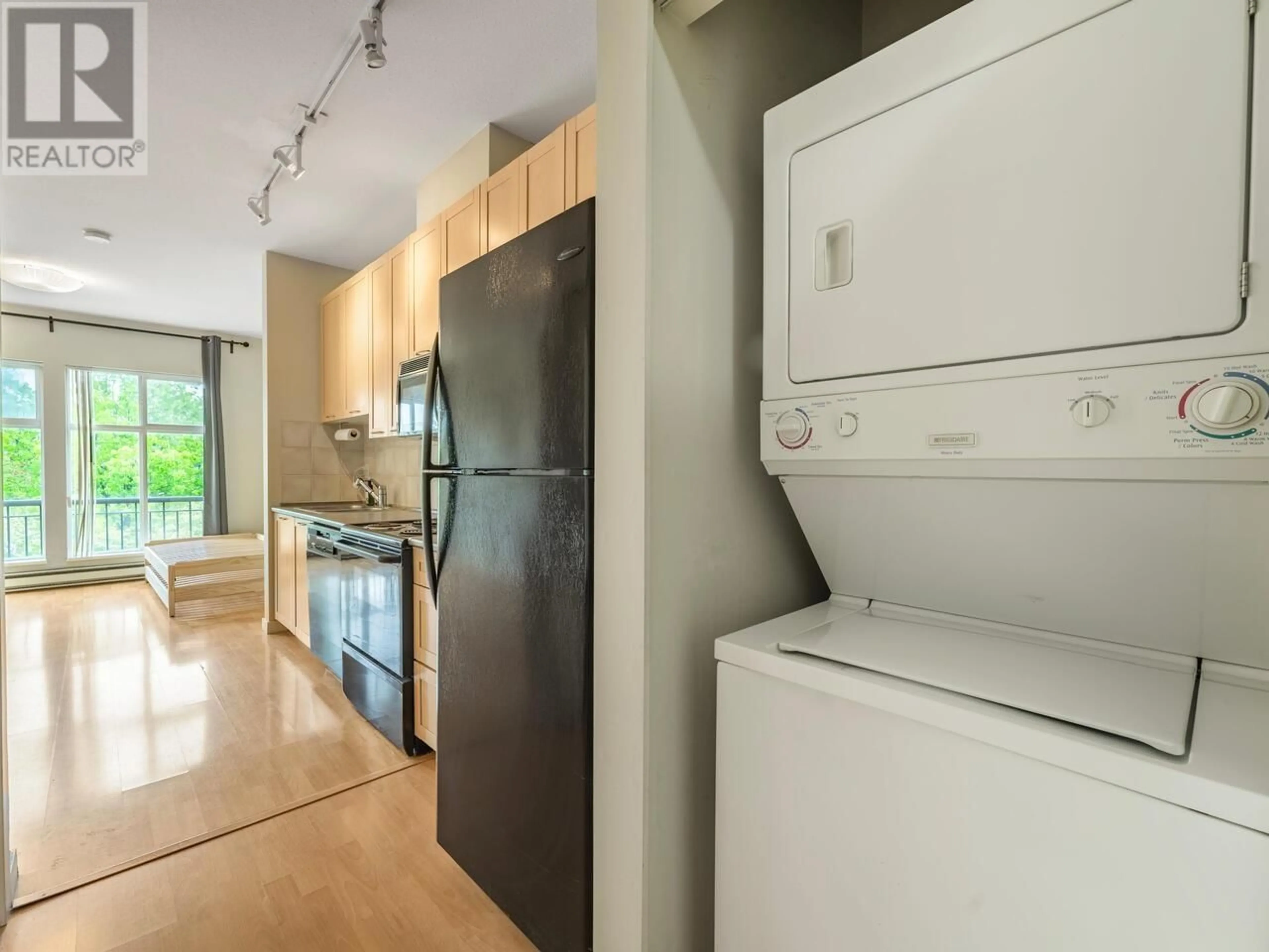 Kitchen with laundary machines, unknown for PH3 - 1503 65TH AVENUE, Vancouver British Columbia V6P6Y8