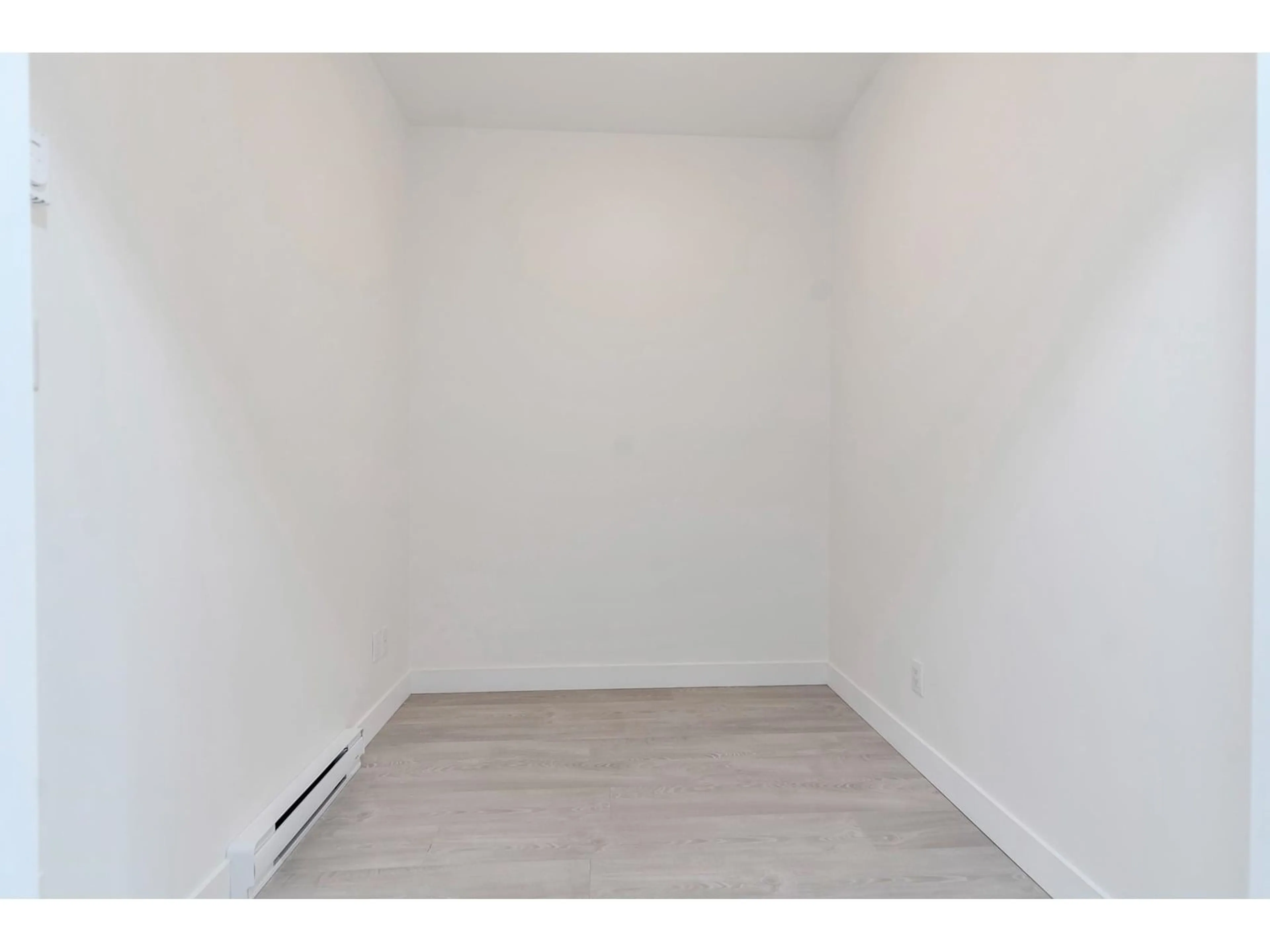 A pic of a room for 204 - 19567 64, Surrey British Columbia V3S7H8