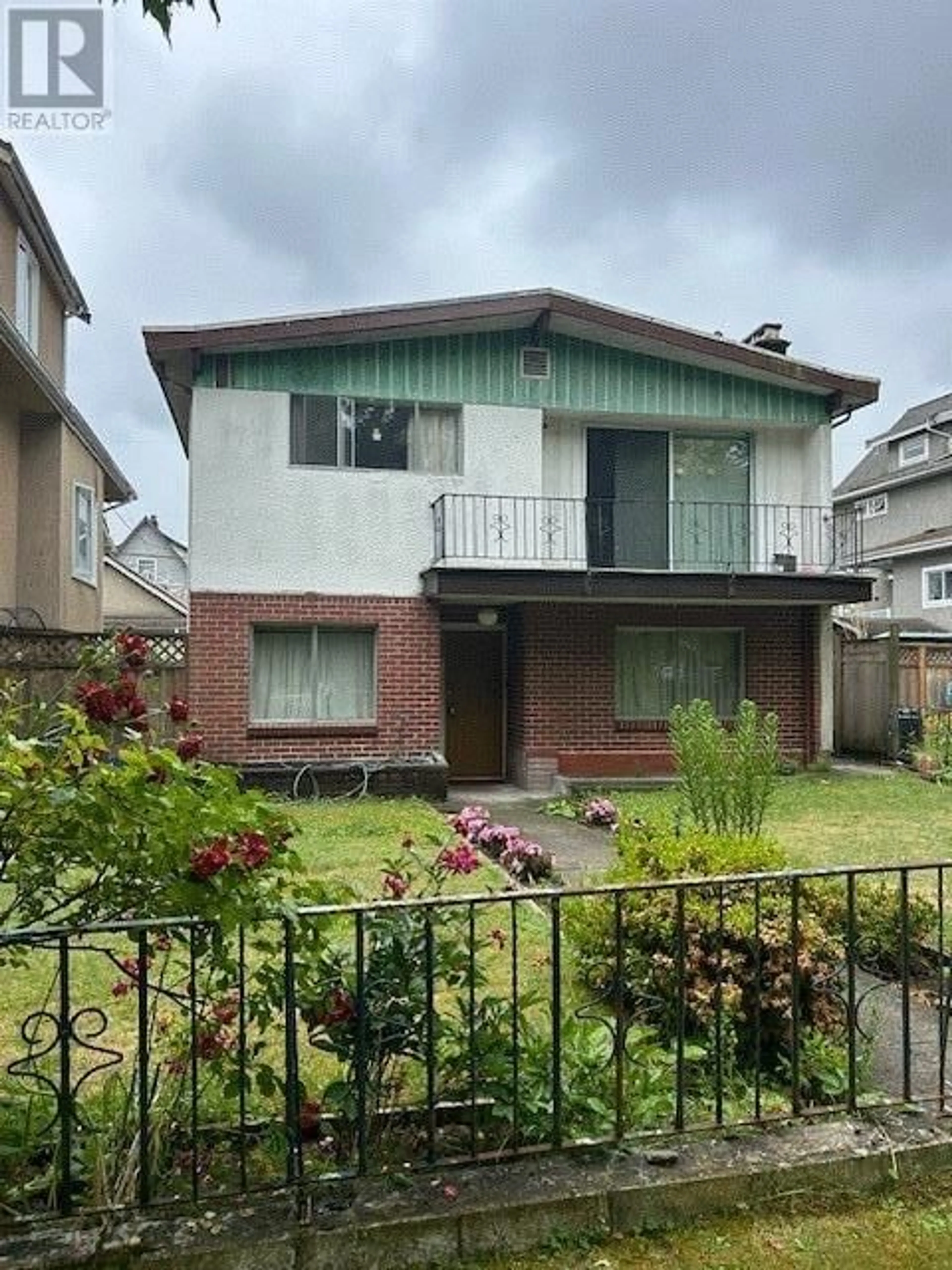 Home with brick exterior material, street for 1320 11TH AVENUE, Vancouver British Columbia V5N1Y5