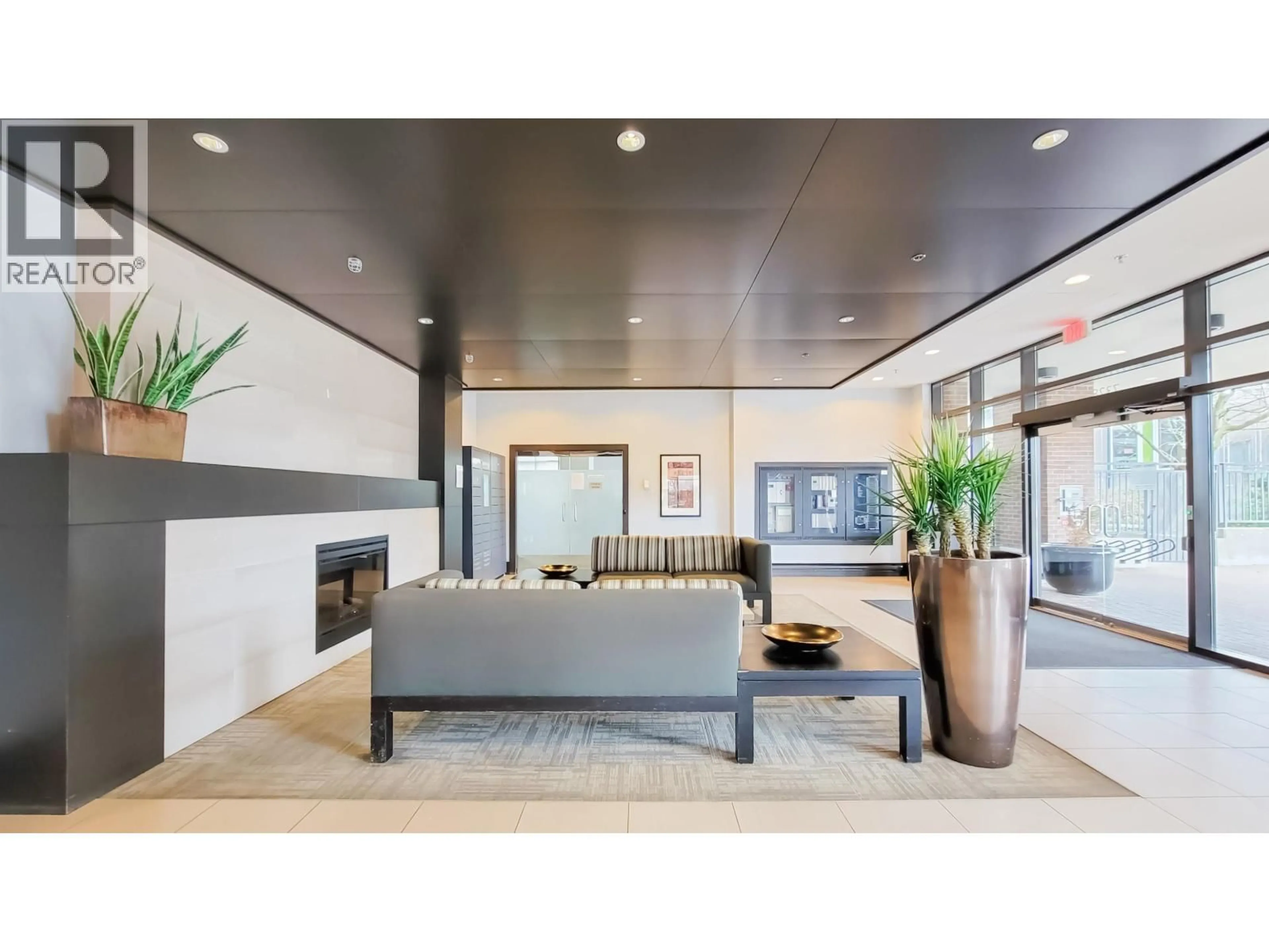 Lobby for 2207 - 7328 ARCOLA STREET, Burnaby British Columbia V5E0A7
