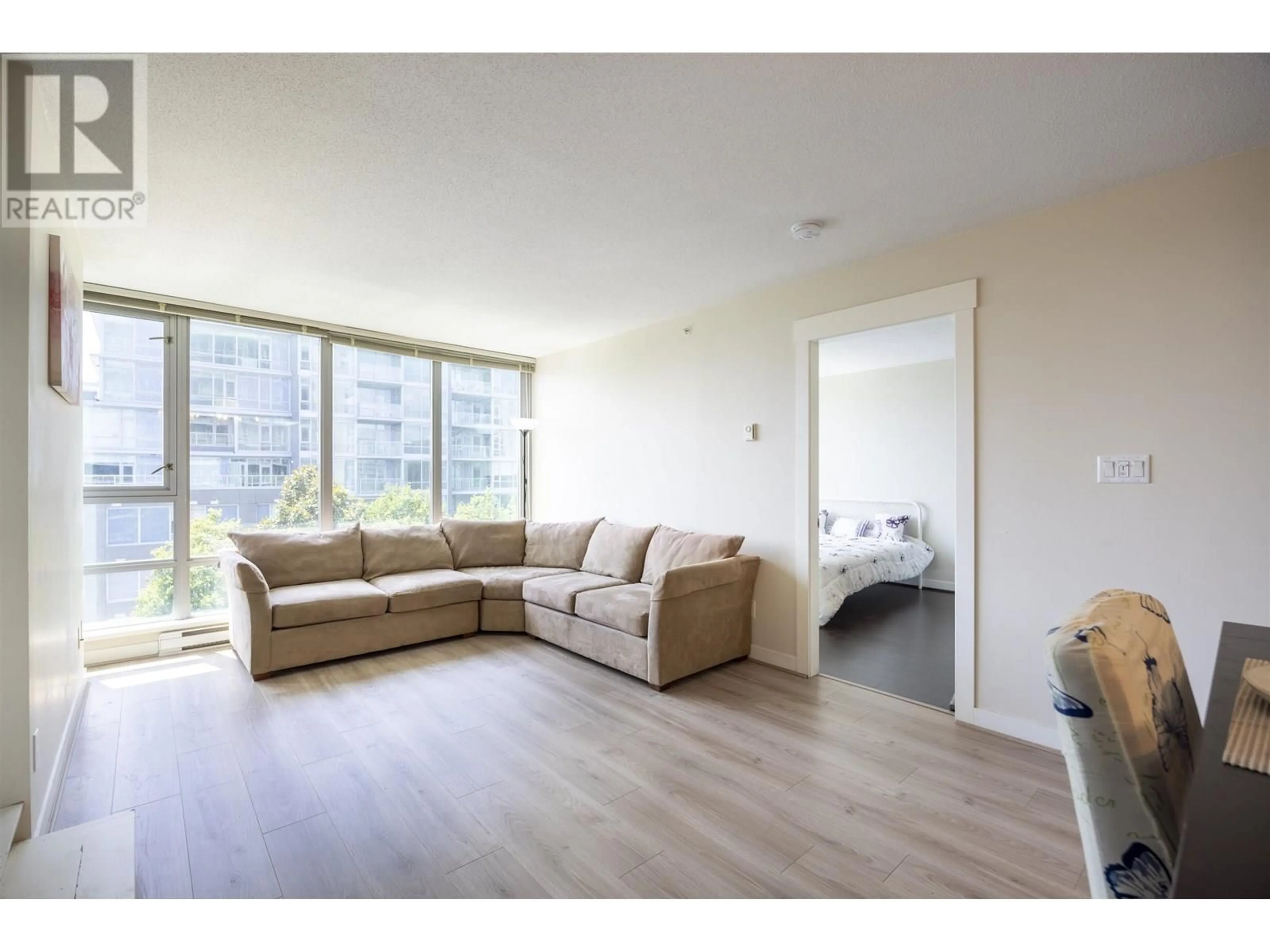 Living room with furniture, unknown for 809 - 6733 BUSWELL STREET, Richmond British Columbia V6Y0E3