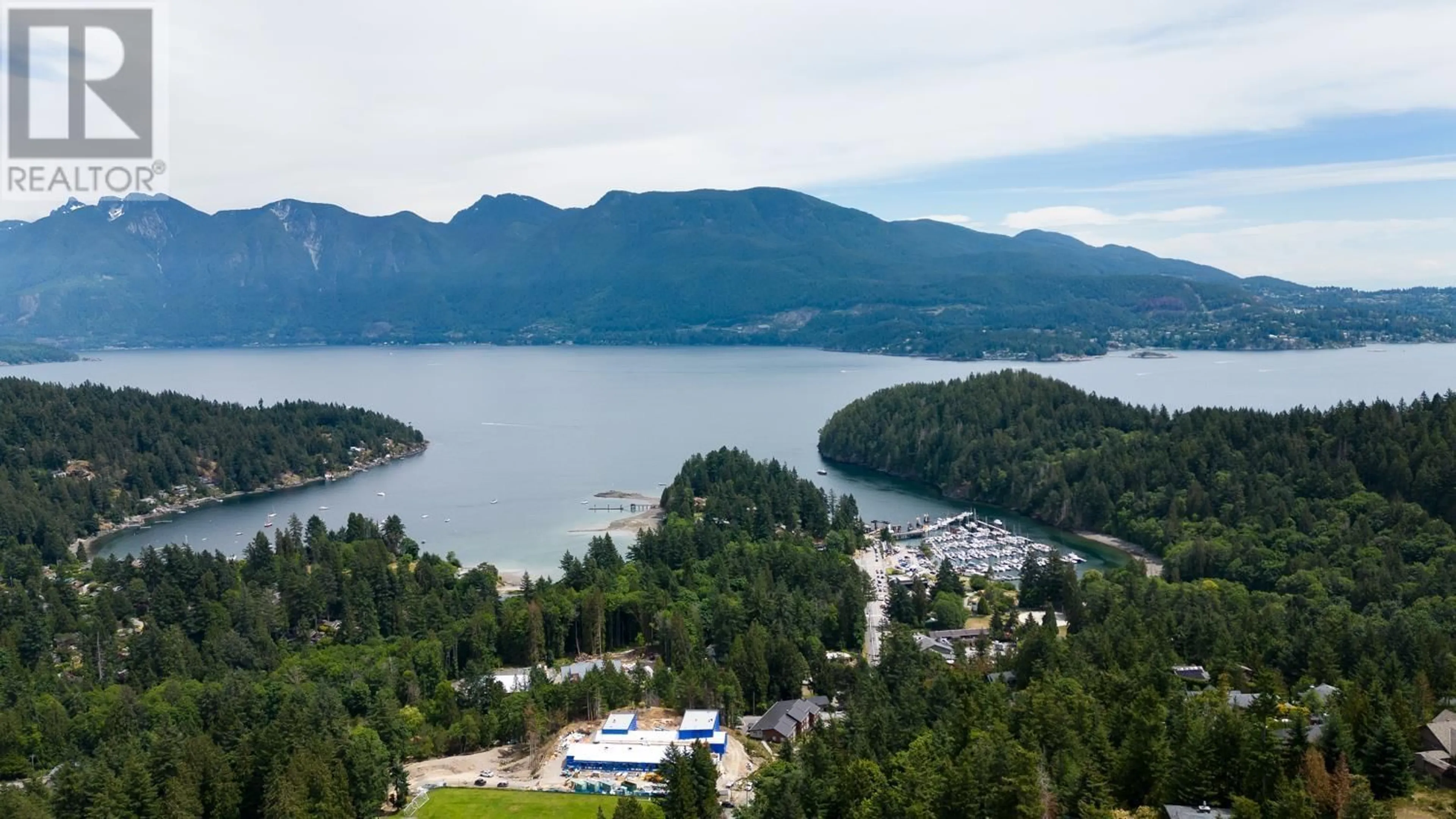 A pic from outside/outdoor area/front of a property/back of a property/a pic from drone, water/lake/river/ocean view for 571 ROOCROFT LANE, Bowen Island British Columbia V0N1G2