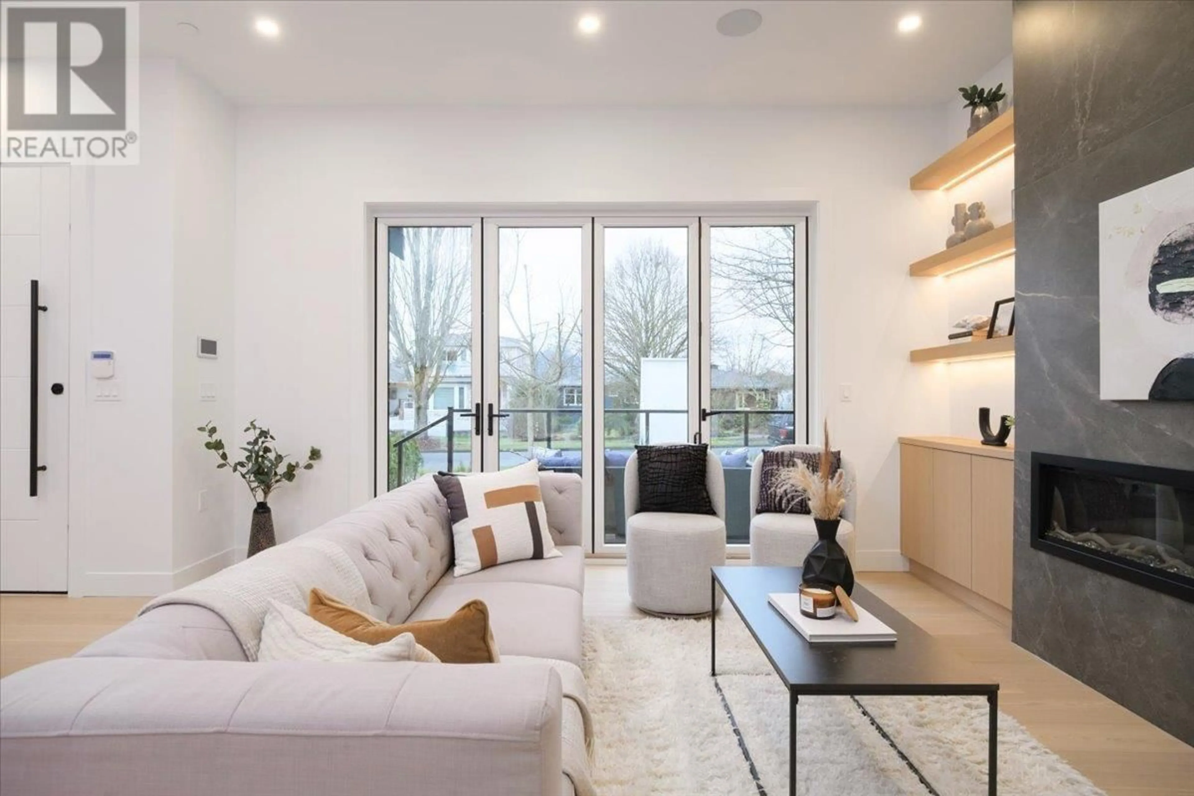 Living room with furniture, unknown for 1 - 2750 5TH AVENUE, Vancouver British Columbia V5M1N2