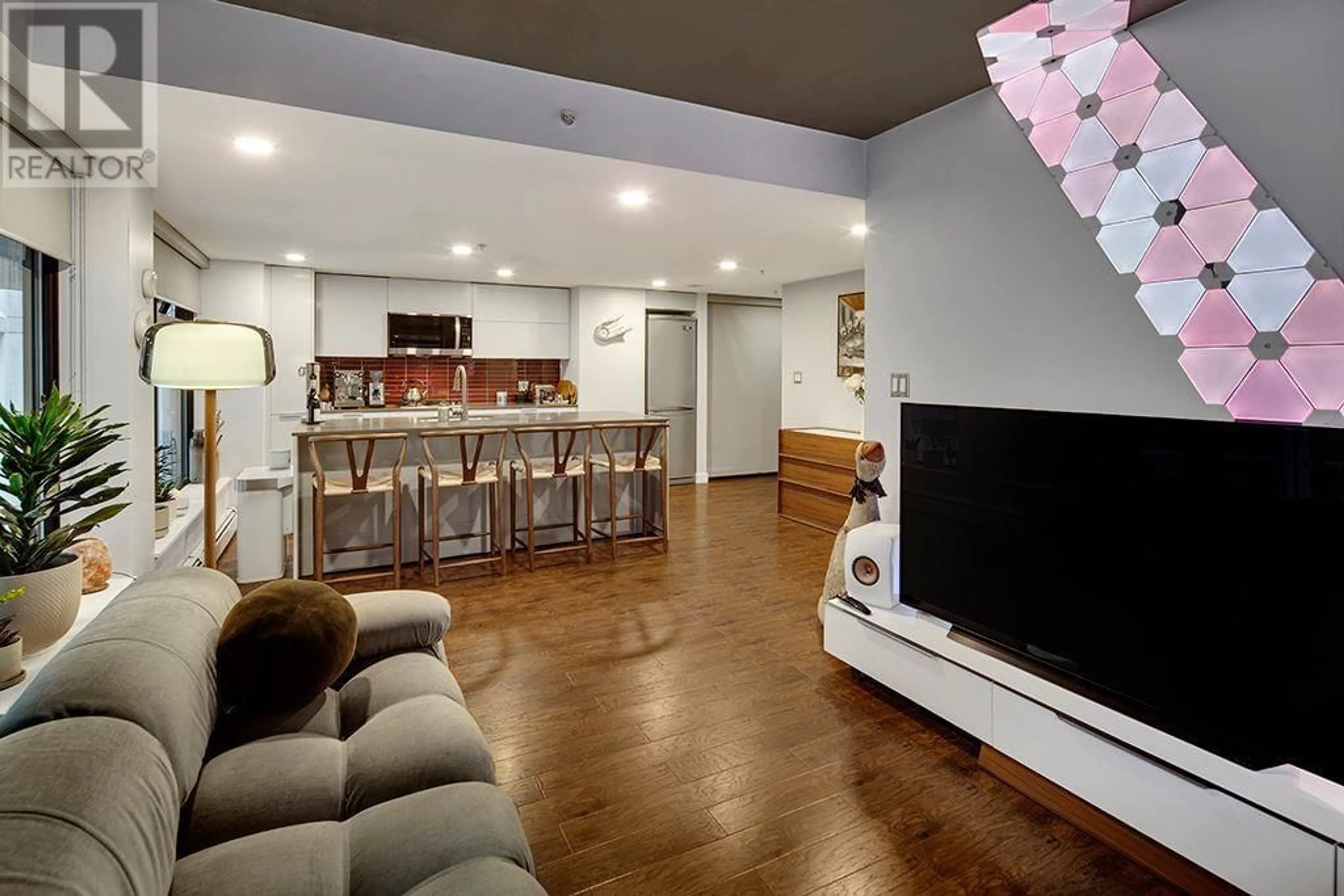 Home theater for 605 - 128 CORDOVA STREET, Vancouver British Columbia V6B0E6