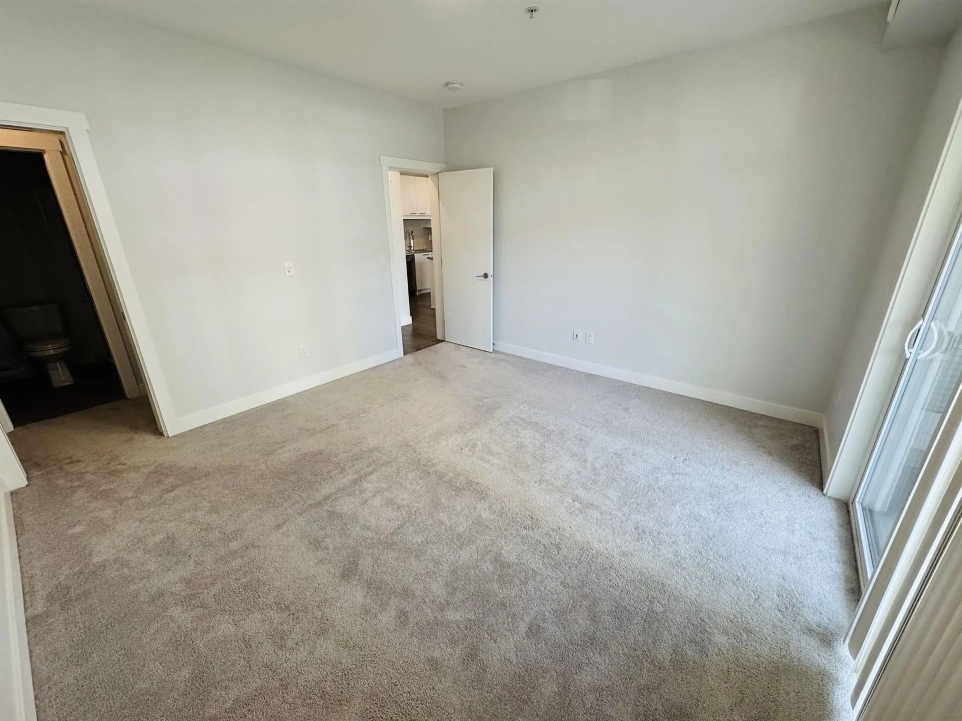 A pic of a room for 111 - 20686 EASTLEIGH, Langley British Columbia V3A0M4