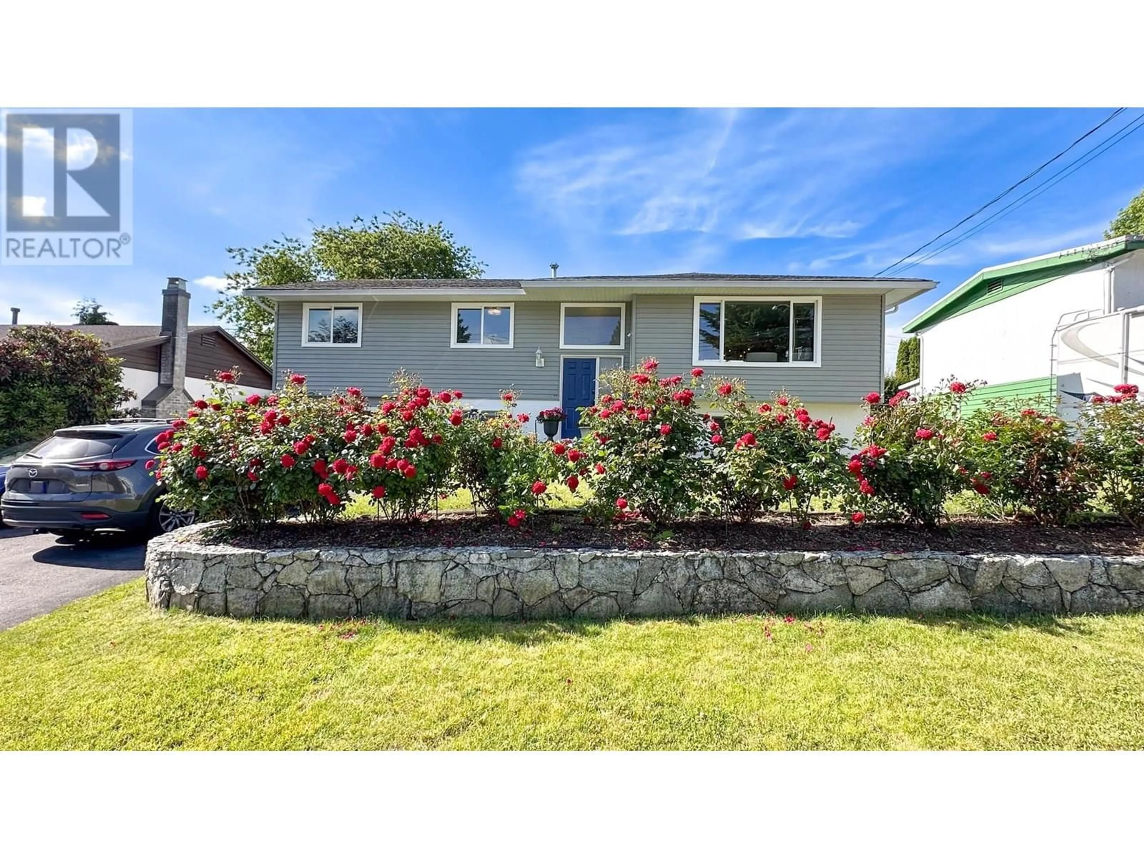 Home with vinyl exterior material, street for 1860 ROUTLEY AVENUE, Port Coquitlam British Columbia V3C1A7