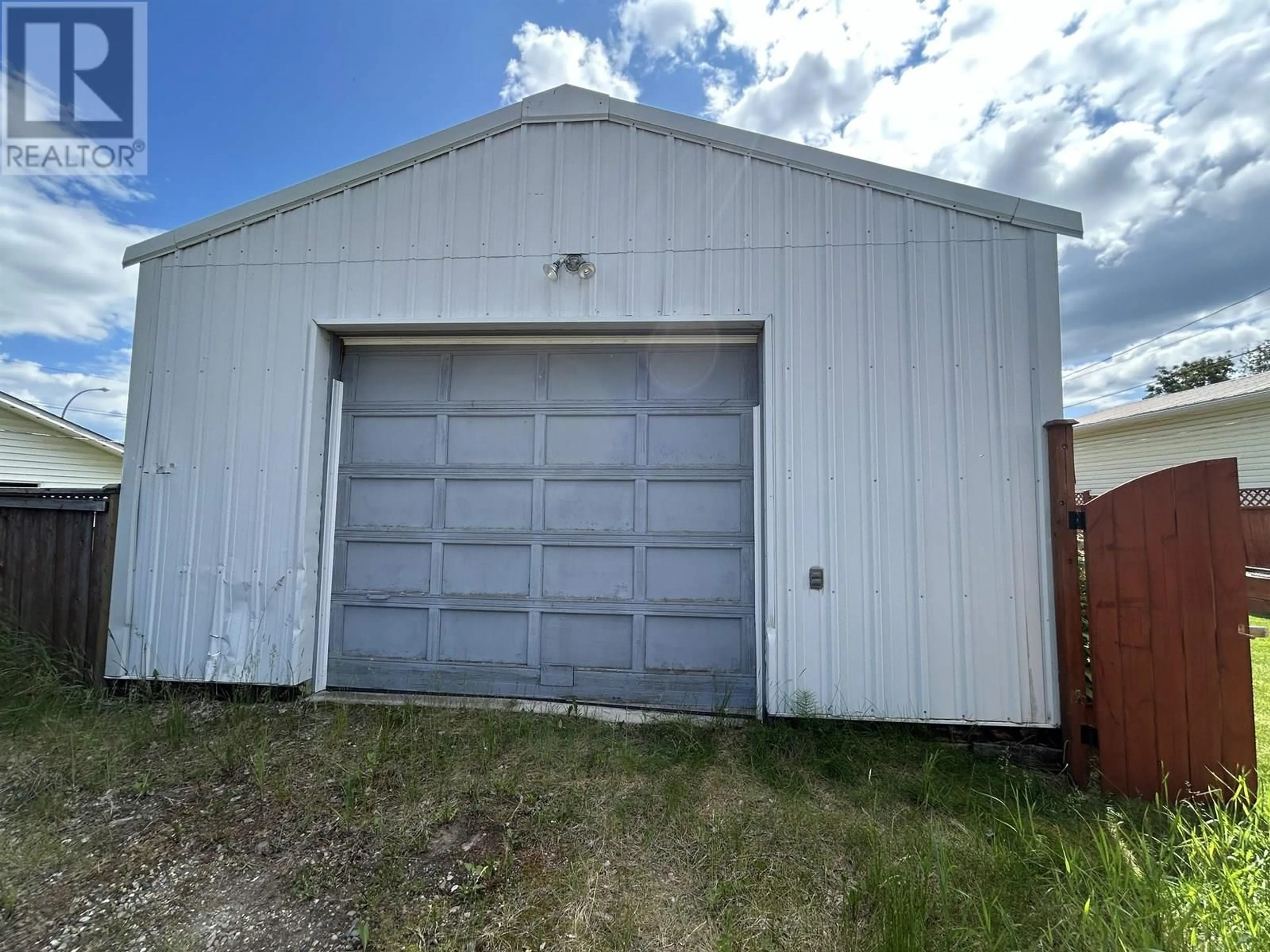 Shed for 9808 113 AVENUE, Fort St. John British Columbia V1J4P6