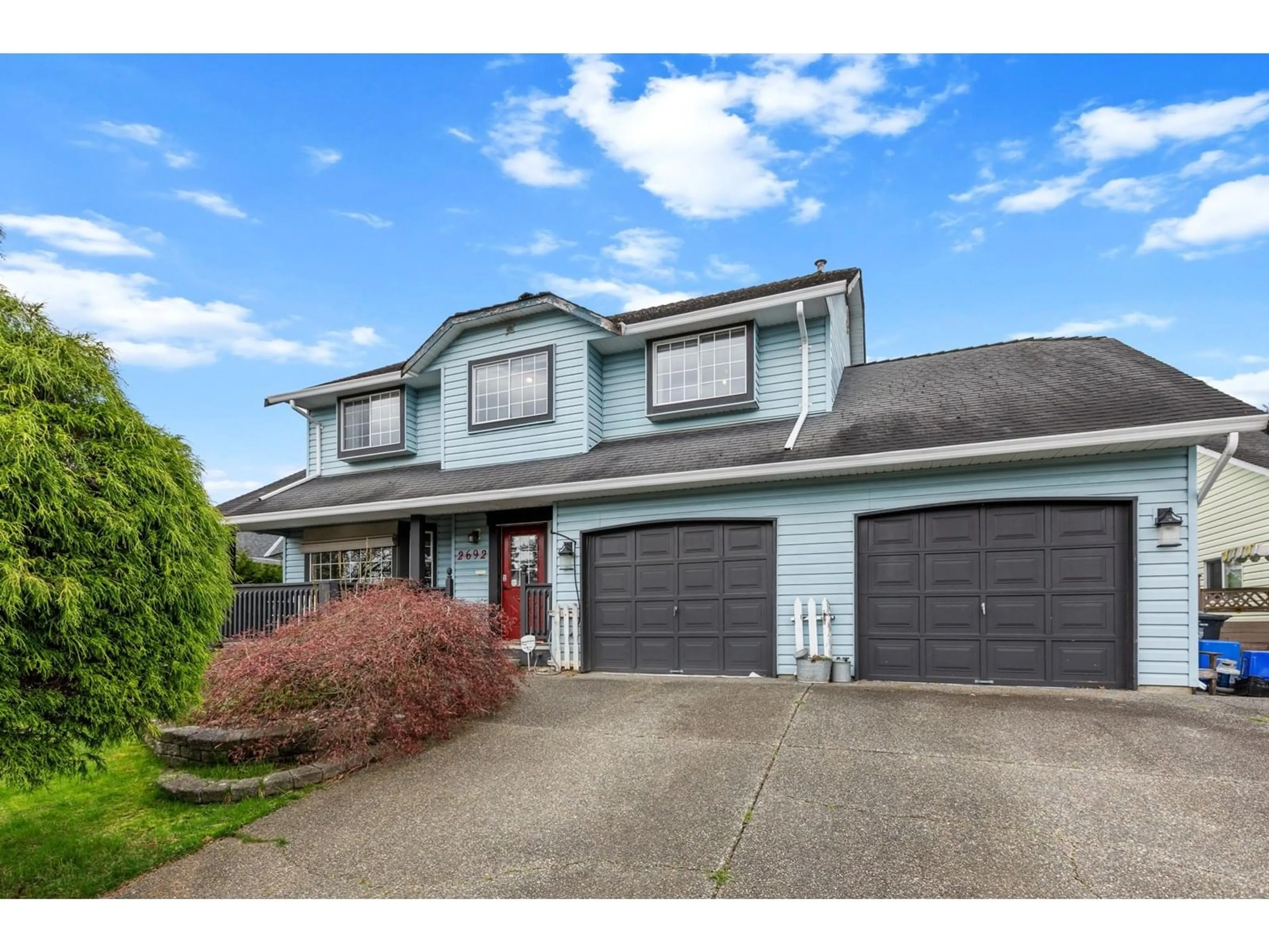 Home with vinyl exterior material, street for 2692 272B, Langley British Columbia V4W3K2
