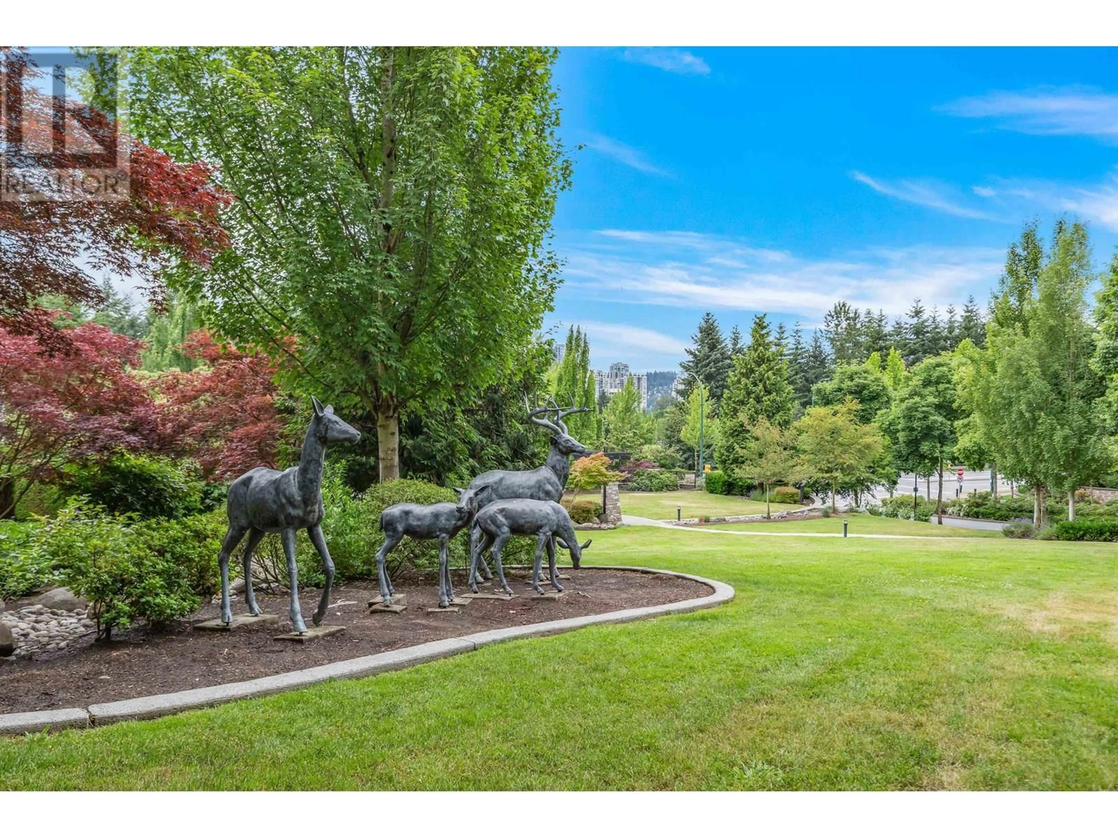 Patio, water/lake/river/ocean view for 305 - 3156 DAYANEE SPRINGS BOULEVARD, Coquitlam British Columbia V3E0B7