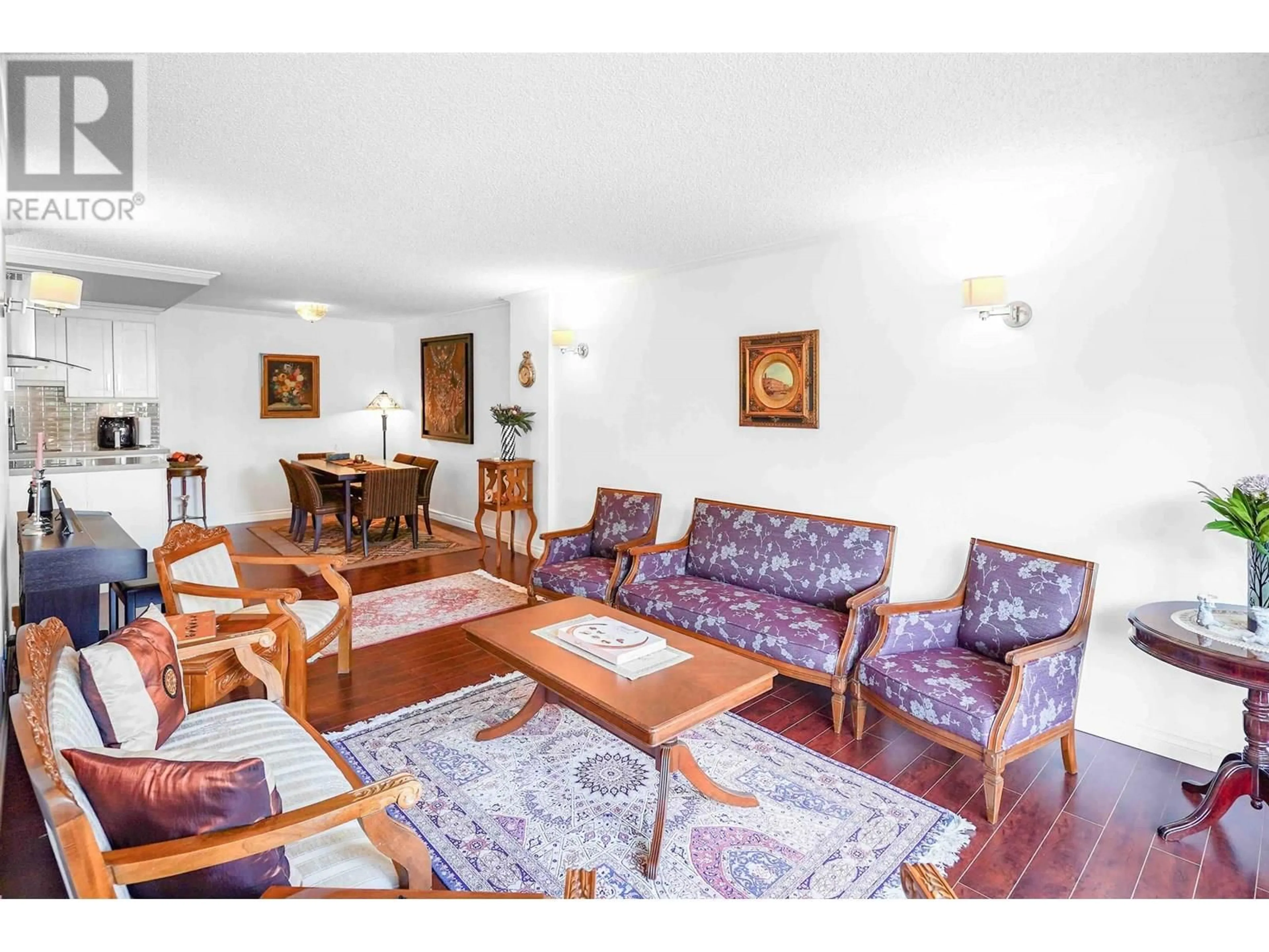 Unknown for 306 - 2020 FULLERTON AVENUE, North Vancouver British Columbia V7P3G3