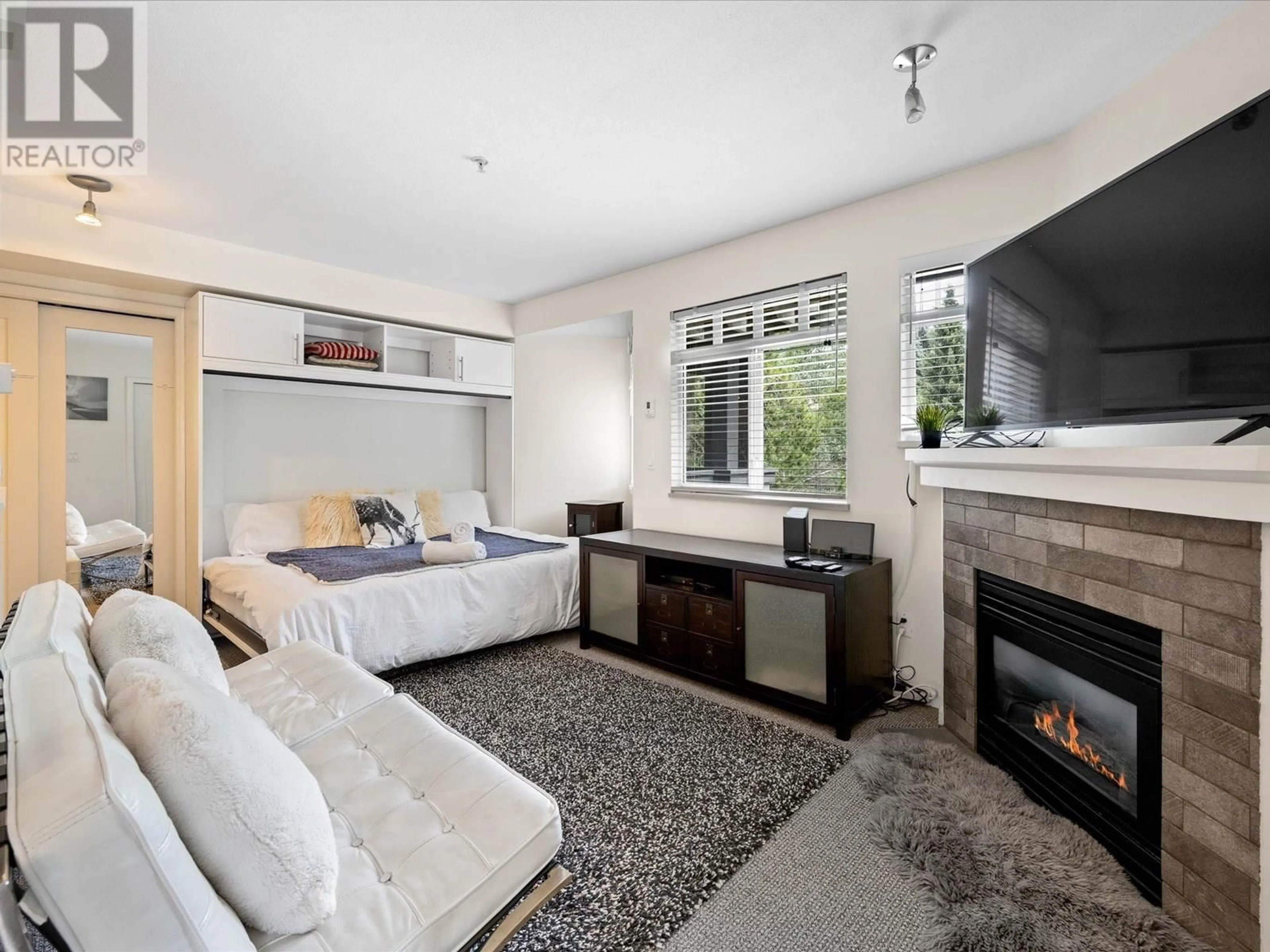 A pic of a room for 73 - 4335 NORTHLANDS BOULEVARD, Whistler British Columbia V0N1B4