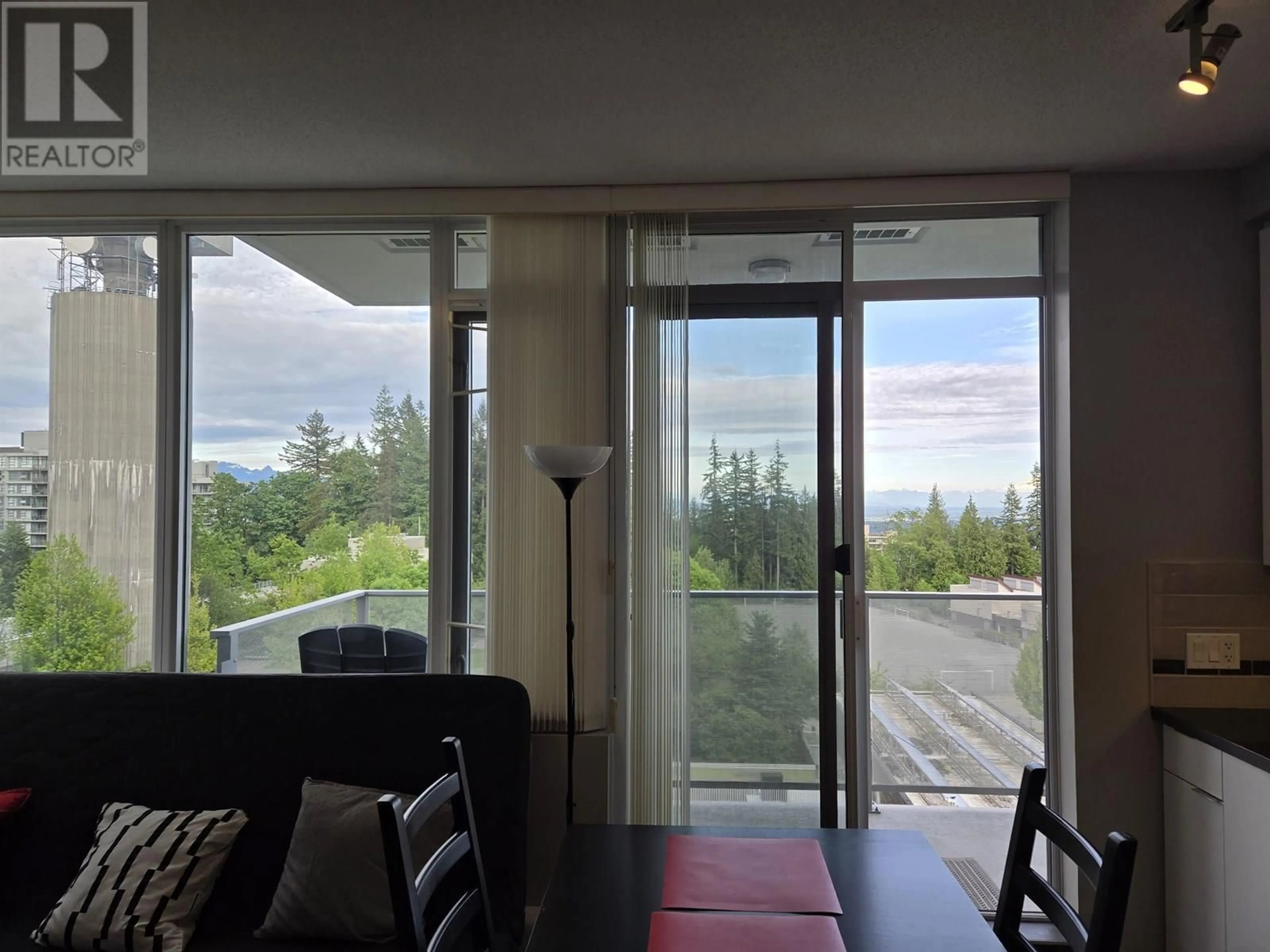 Unknown for 908 - 9025 HIGHLAND COURT, Burnaby British Columbia V5A0A8