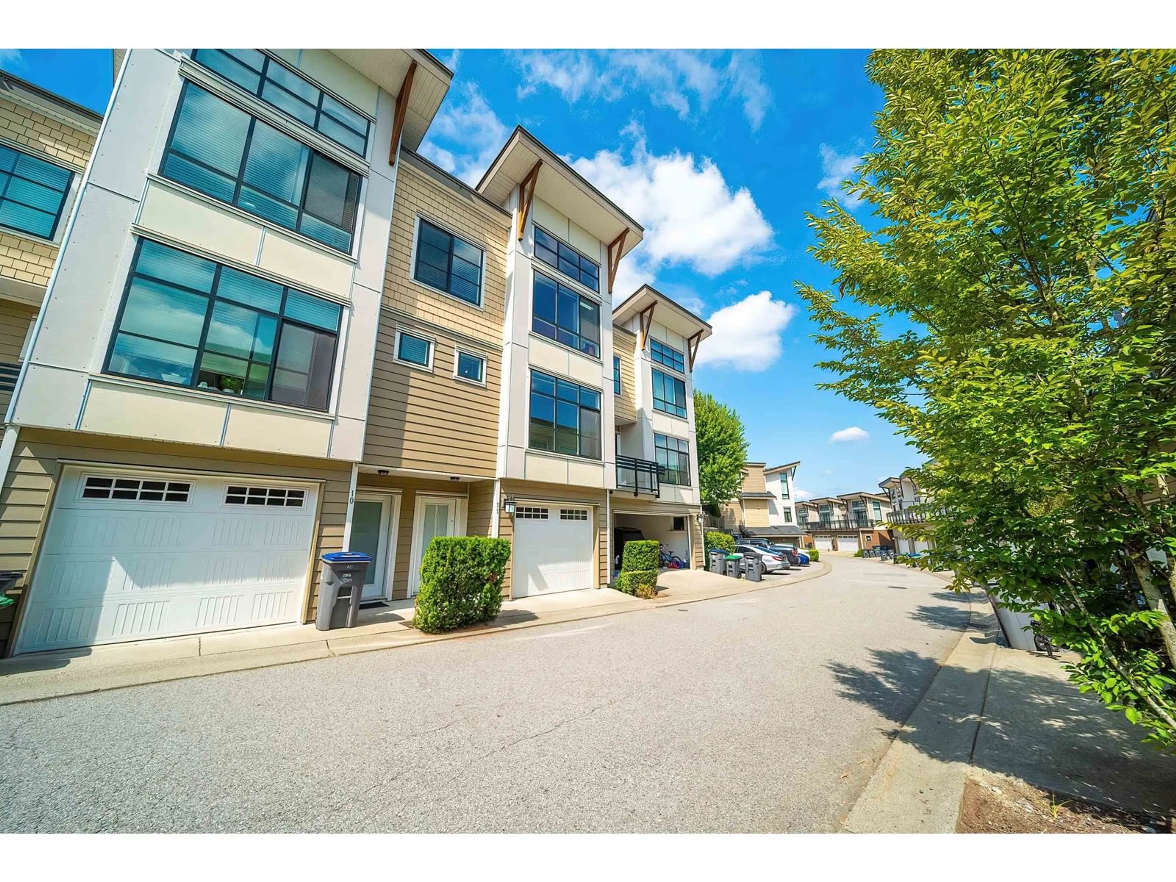 A pic from outside/outdoor area/front of a property/back of a property/a pic from drone, street for 11 - 9989 BARNSTON EAST, Surrey British Columbia V4N6N3