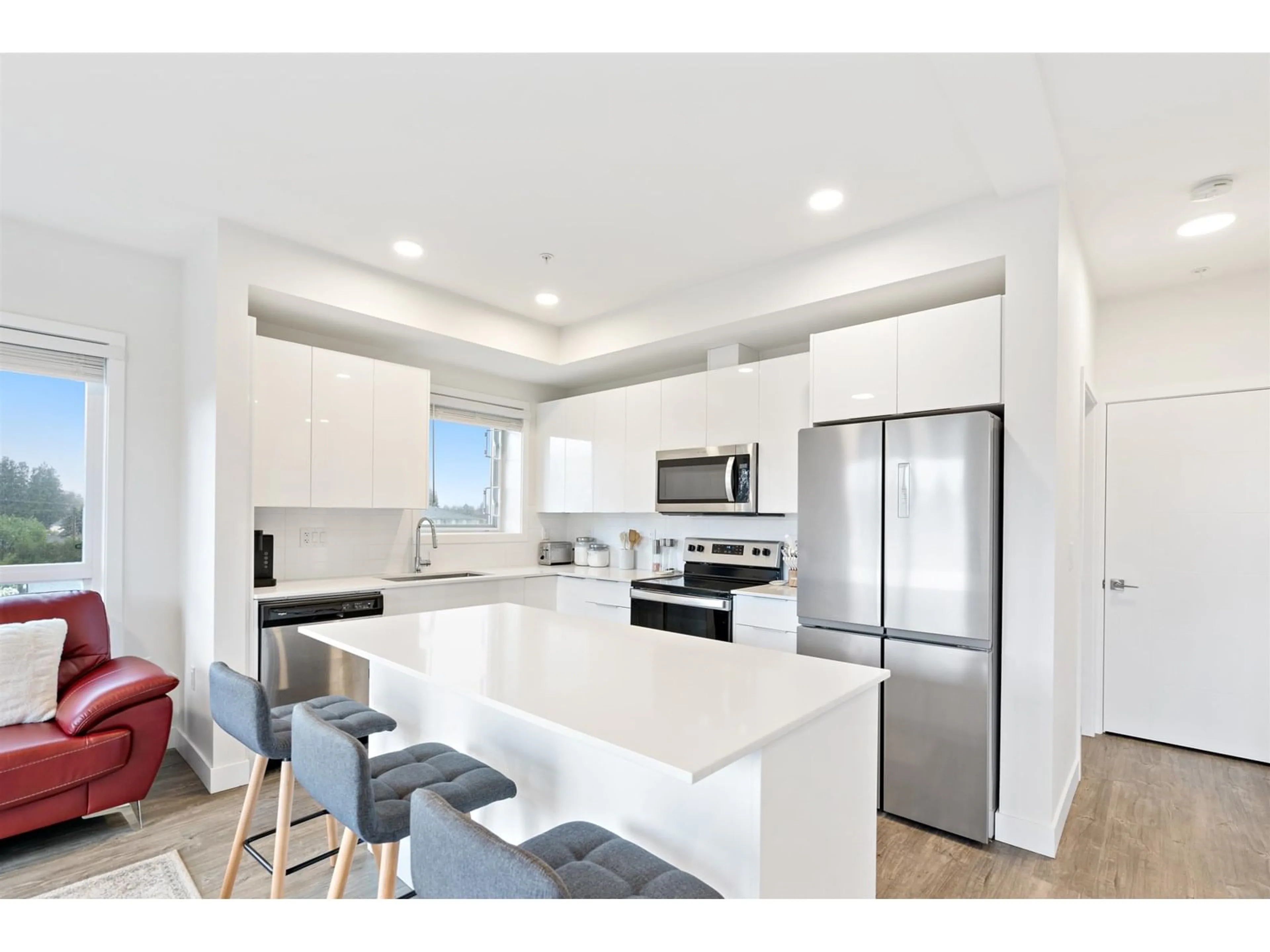 Open concept kitchen, unknown for 312 - 9450 ROBSON STREET, Chilliwack British Columbia V2P0L7