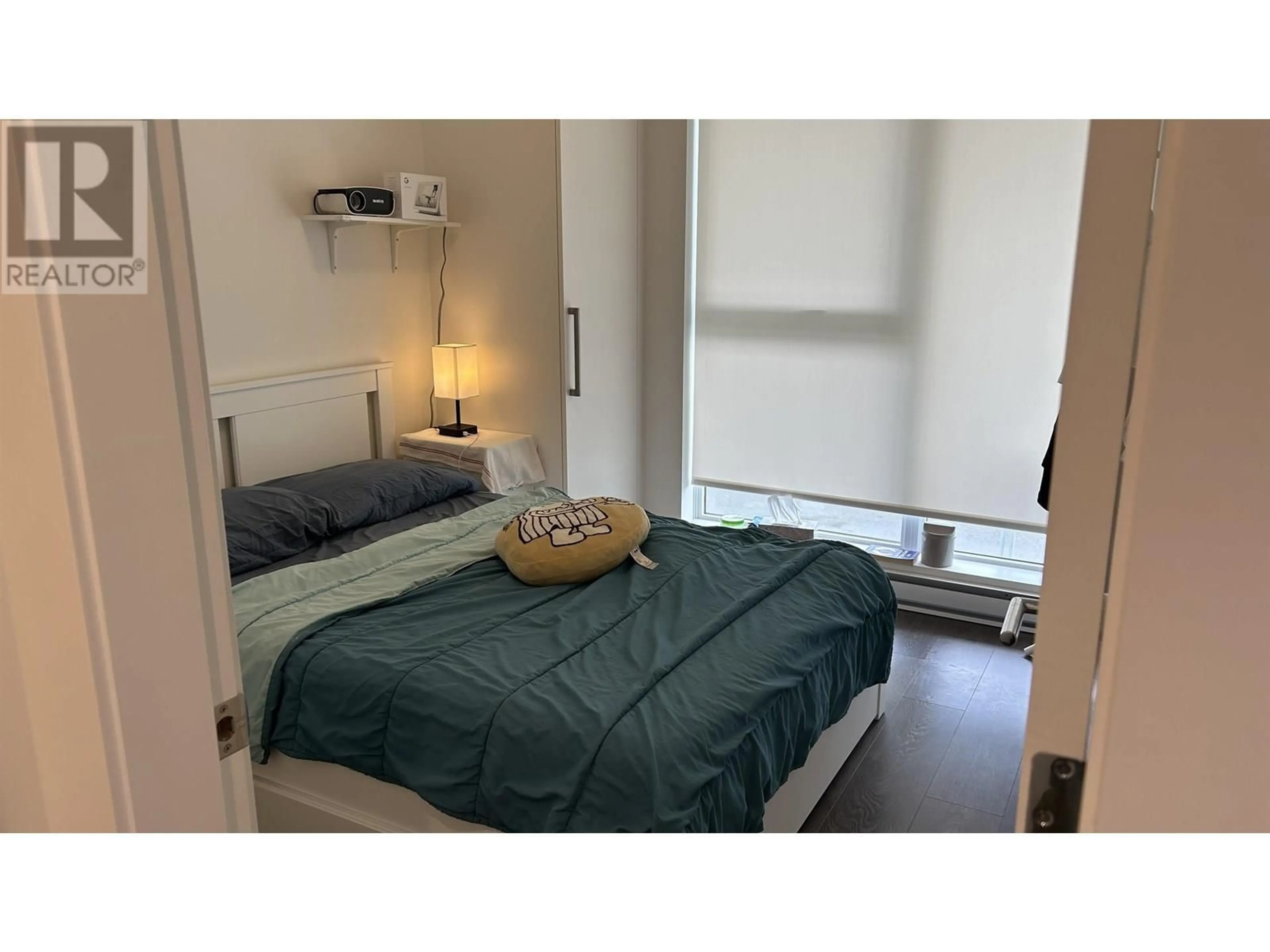 A pic of a room for 605 - 525 FOSTER AVENUE, Coquitlam British Columbia V3J0H6