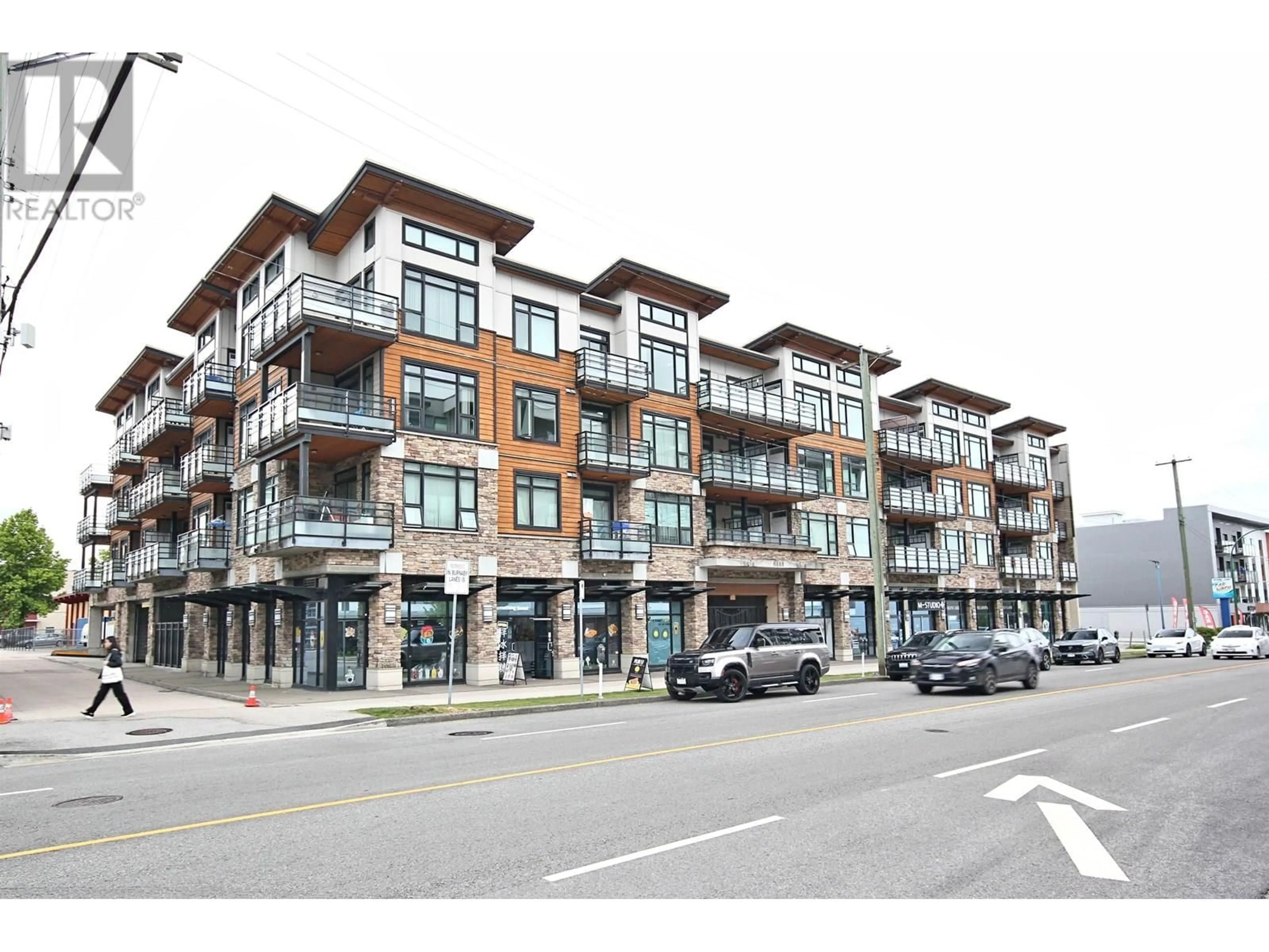 Unknown for 402 - 6888 ROYAL OAK AVENUE, Burnaby British Columbia V5J4J2