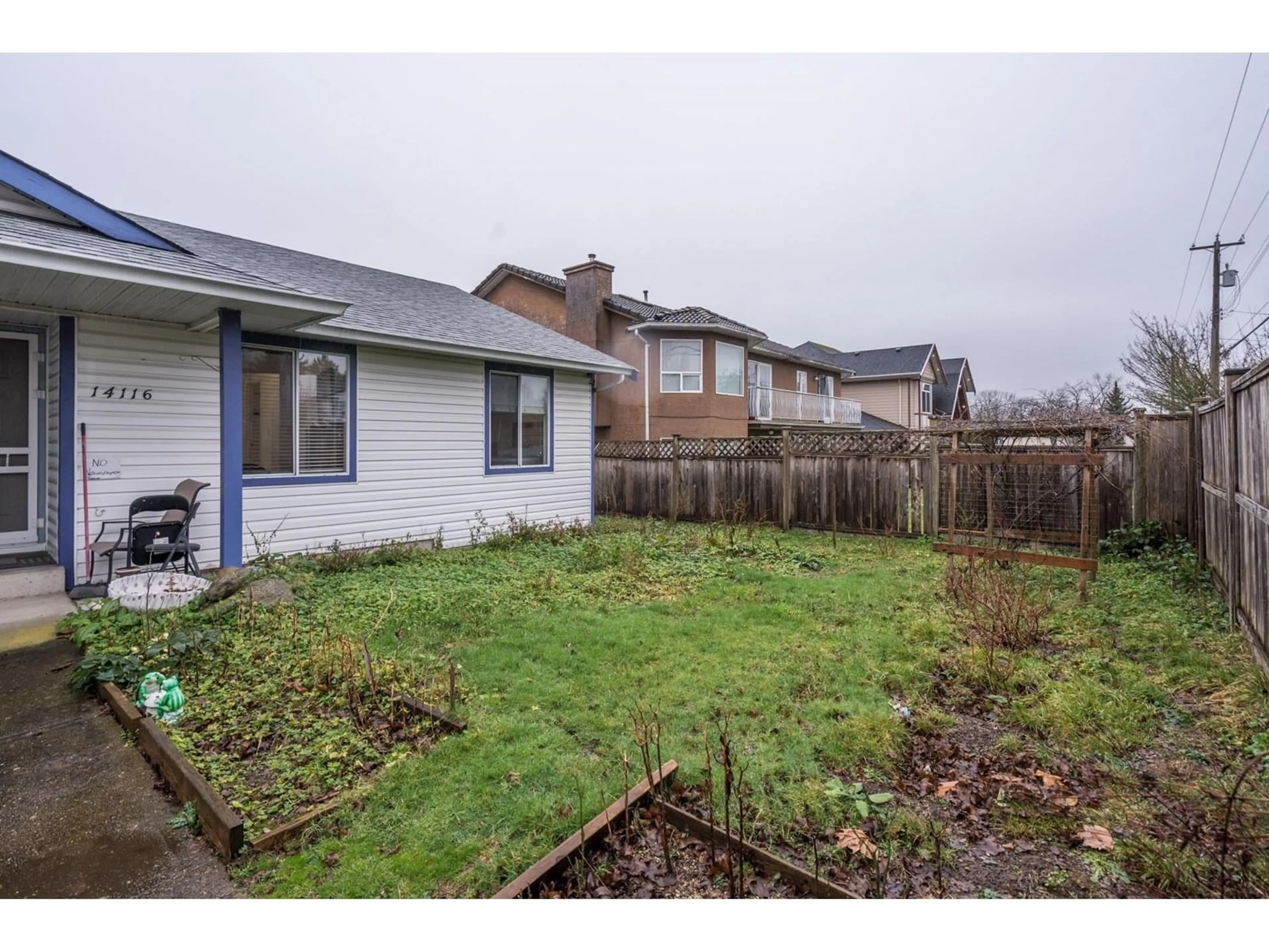 Unknown for 14116 88, Surrey British Columbia V3W3L6