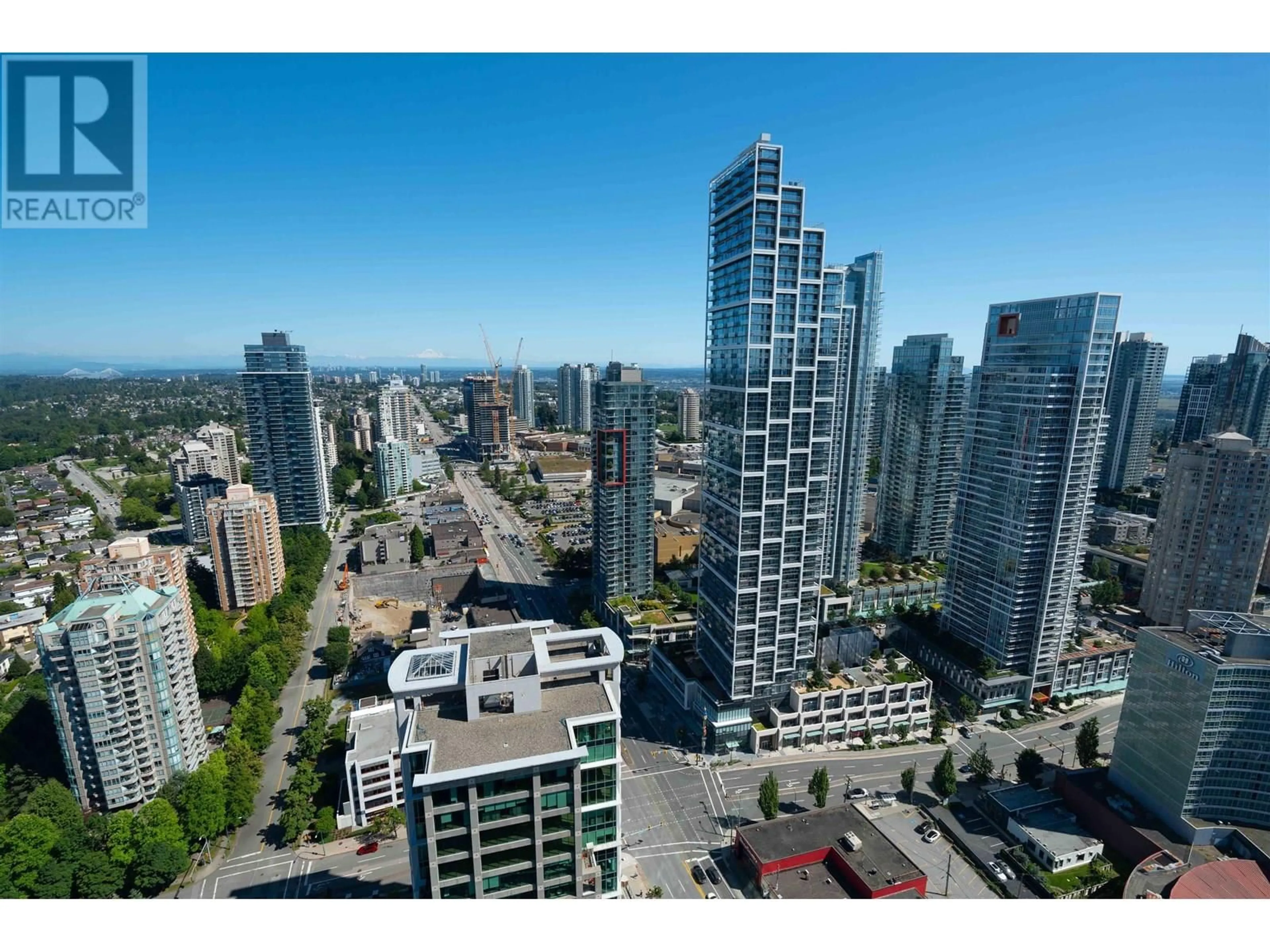 A pic from outside/outdoor area/front of a property/back of a property/a pic from drone, city buildings view from balcony for 3909 - 4508 HAZEL STREET, Burnaby British Columbia V5H0E4