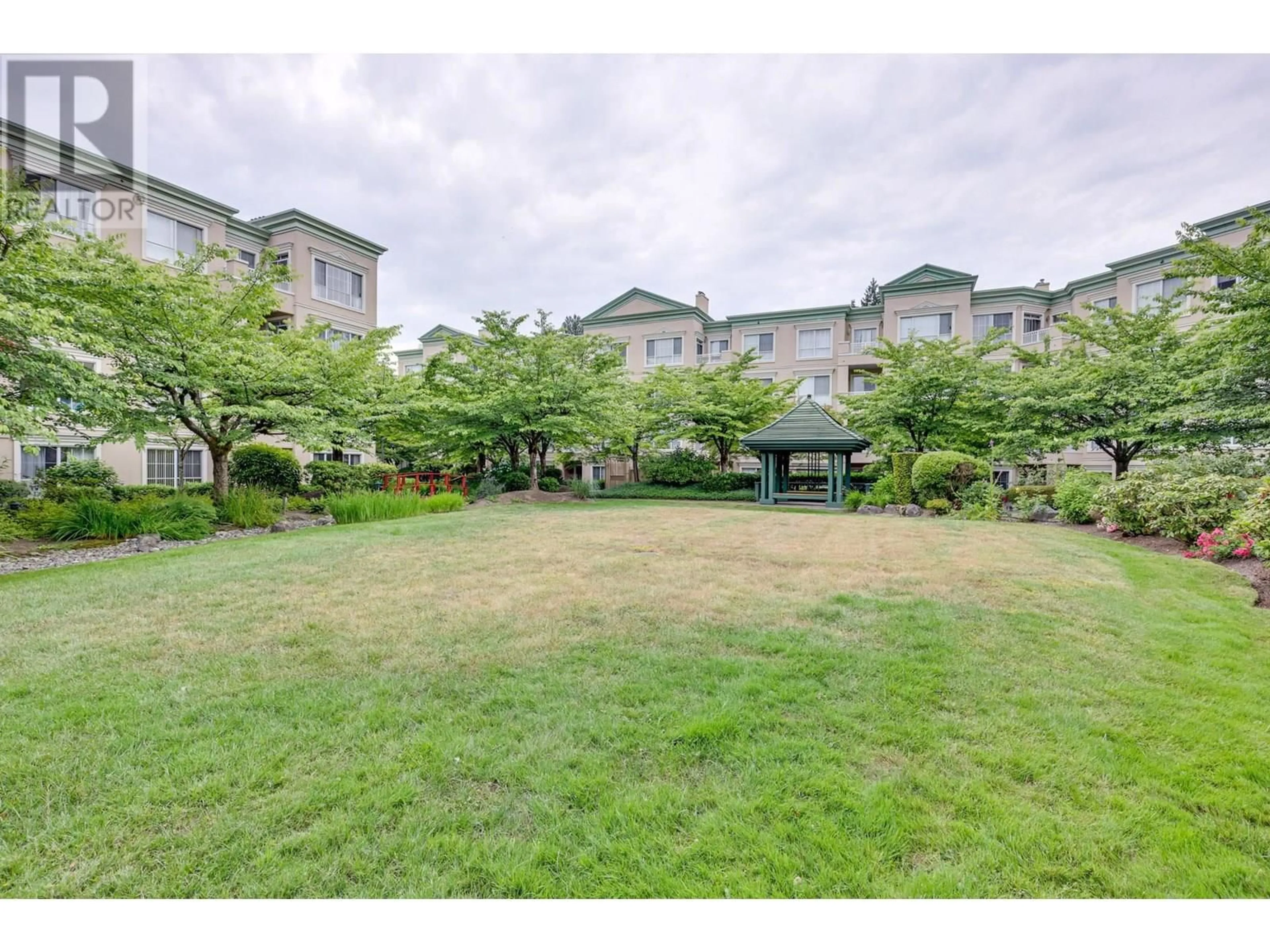 Patio, mountain view for 412 - 2995 PRINCESS CRESCENT, Coquitlam British Columbia V3B7N1