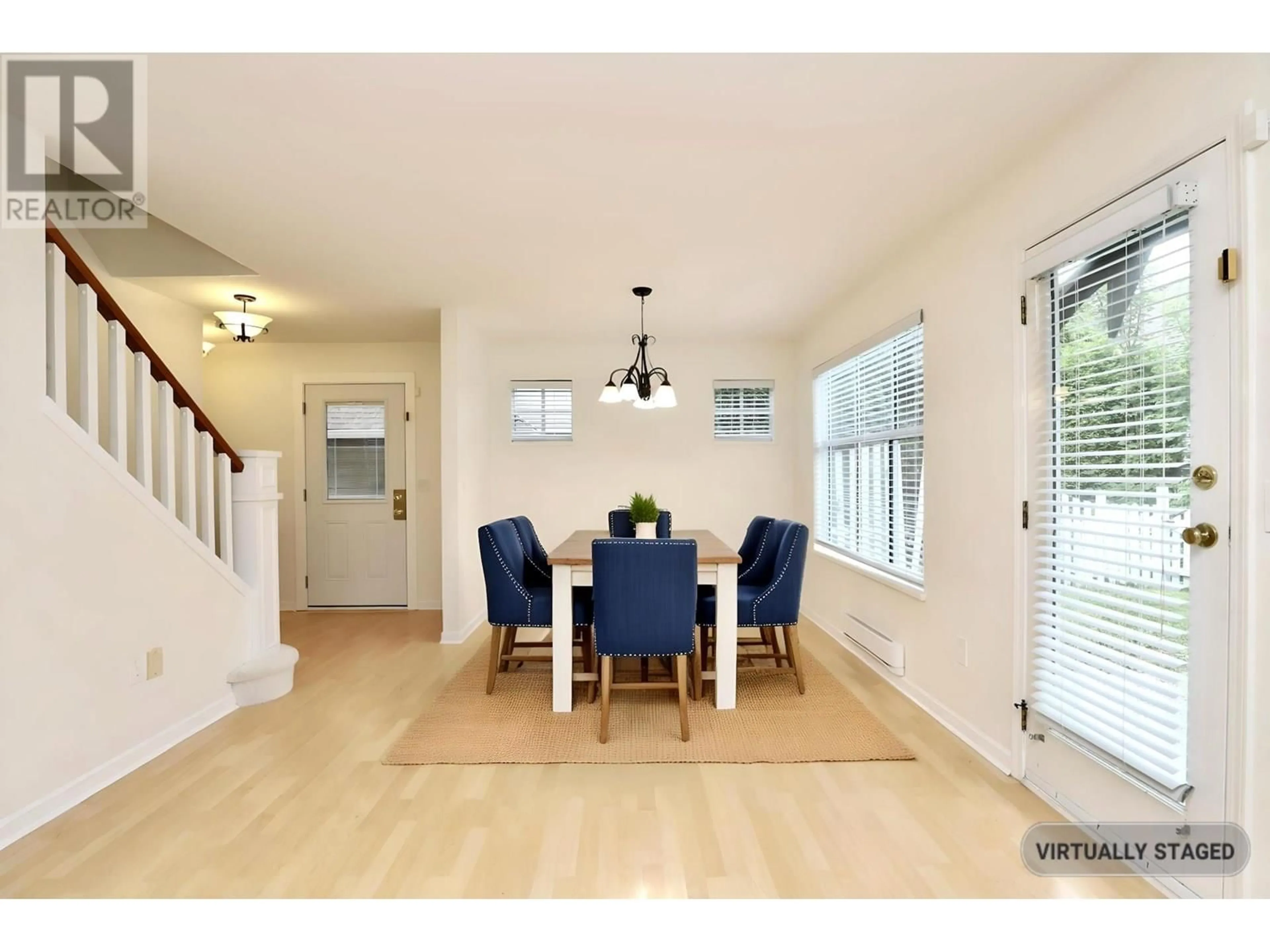 Dining room, wood/laminate floor for 33 - 12099 237 STREET, Maple Ridge British Columbia V4R2C3