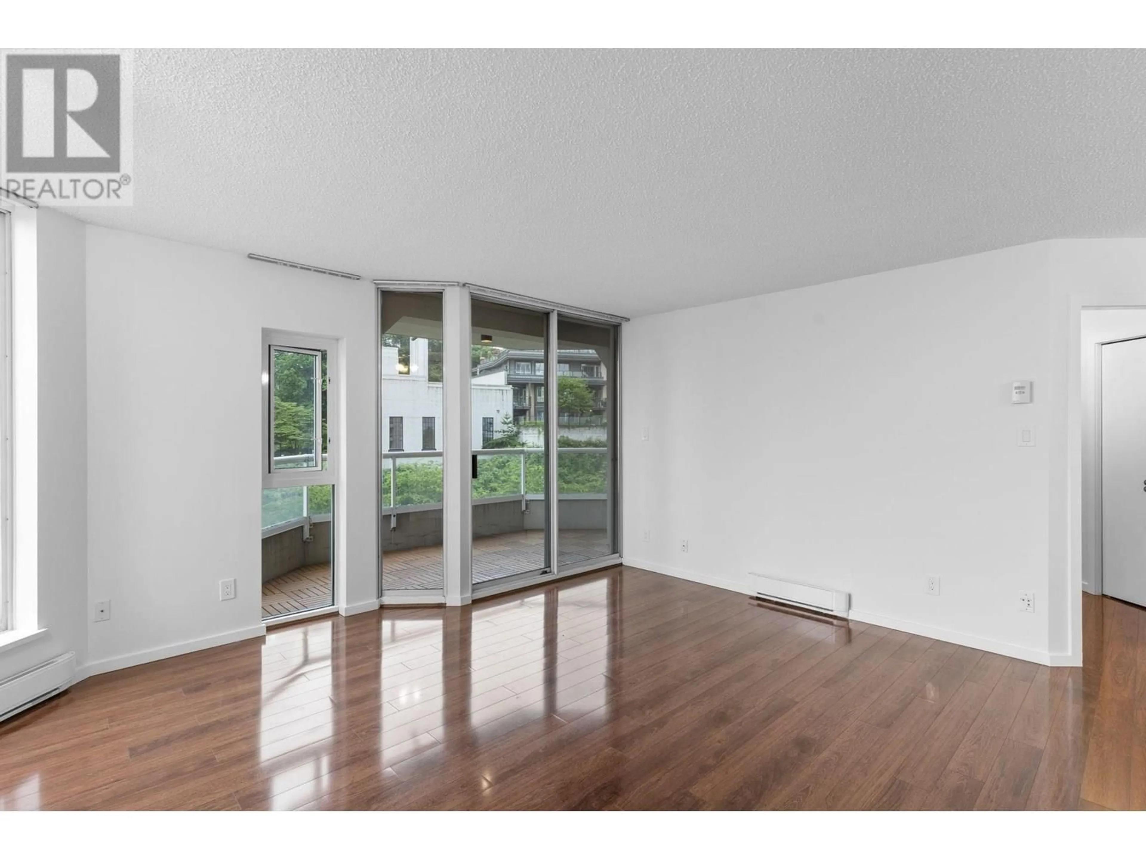Unknown for 606 - 71 JAMIESON COURT, New Westminster British Columbia V3L5R4