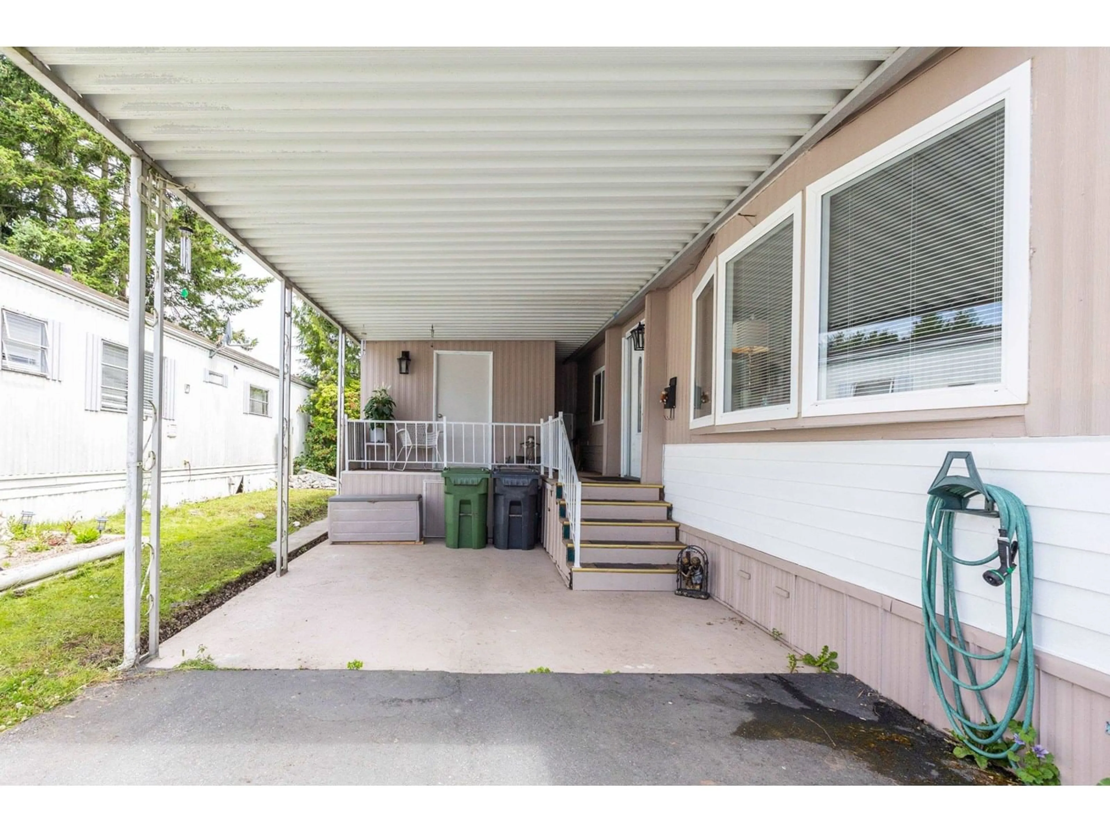 Unknown for 251 - 1840 160, Surrey British Columbia V4A4X4