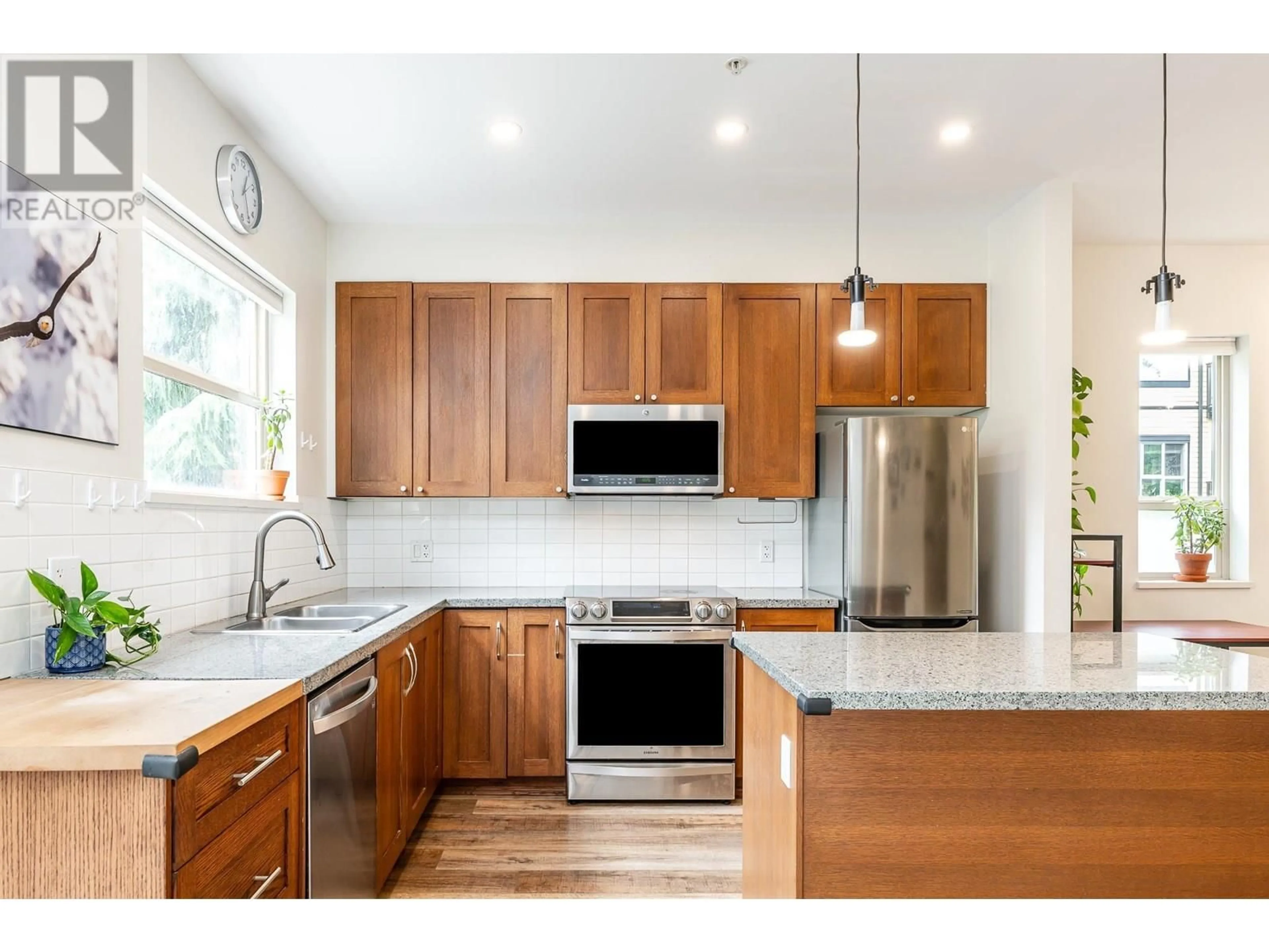 Unknown for 1272 STONEMOUNT PLACE, Squamish British Columbia V8B0R8