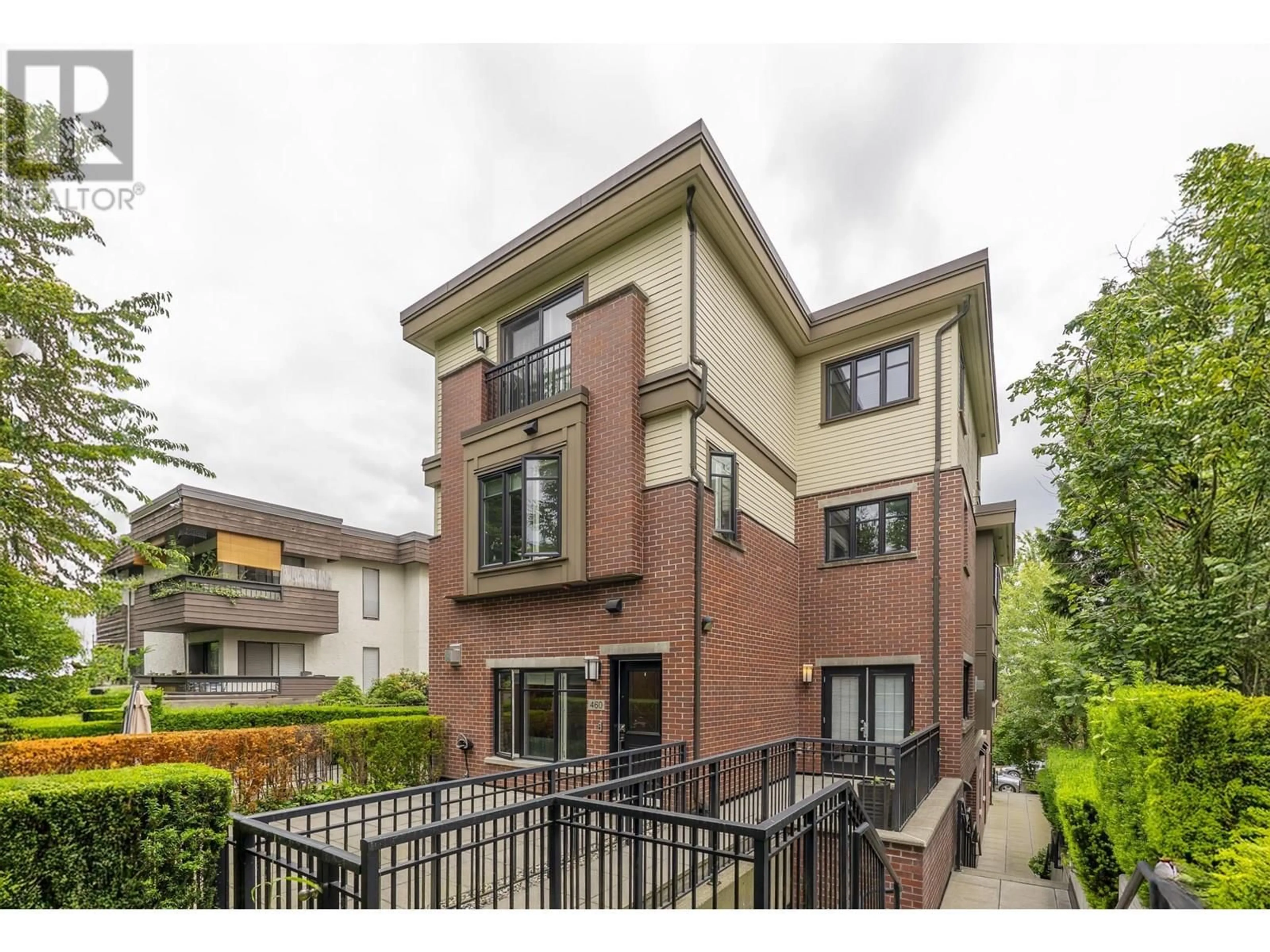 Home with brick exterior material, street for 460 5TH AVENUE, Vancouver British Columbia V5T1H9