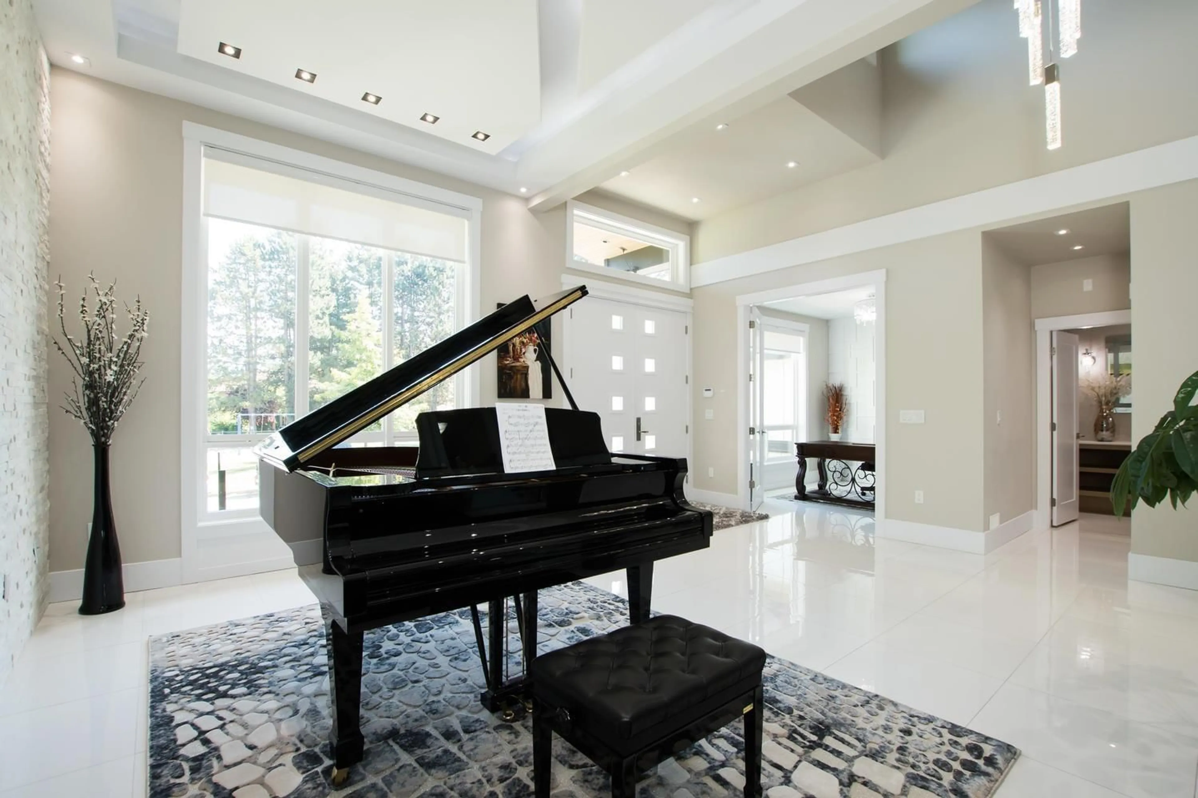 Indoor foyer for 15745 MCBETH, Surrey British Columbia V4A1X9