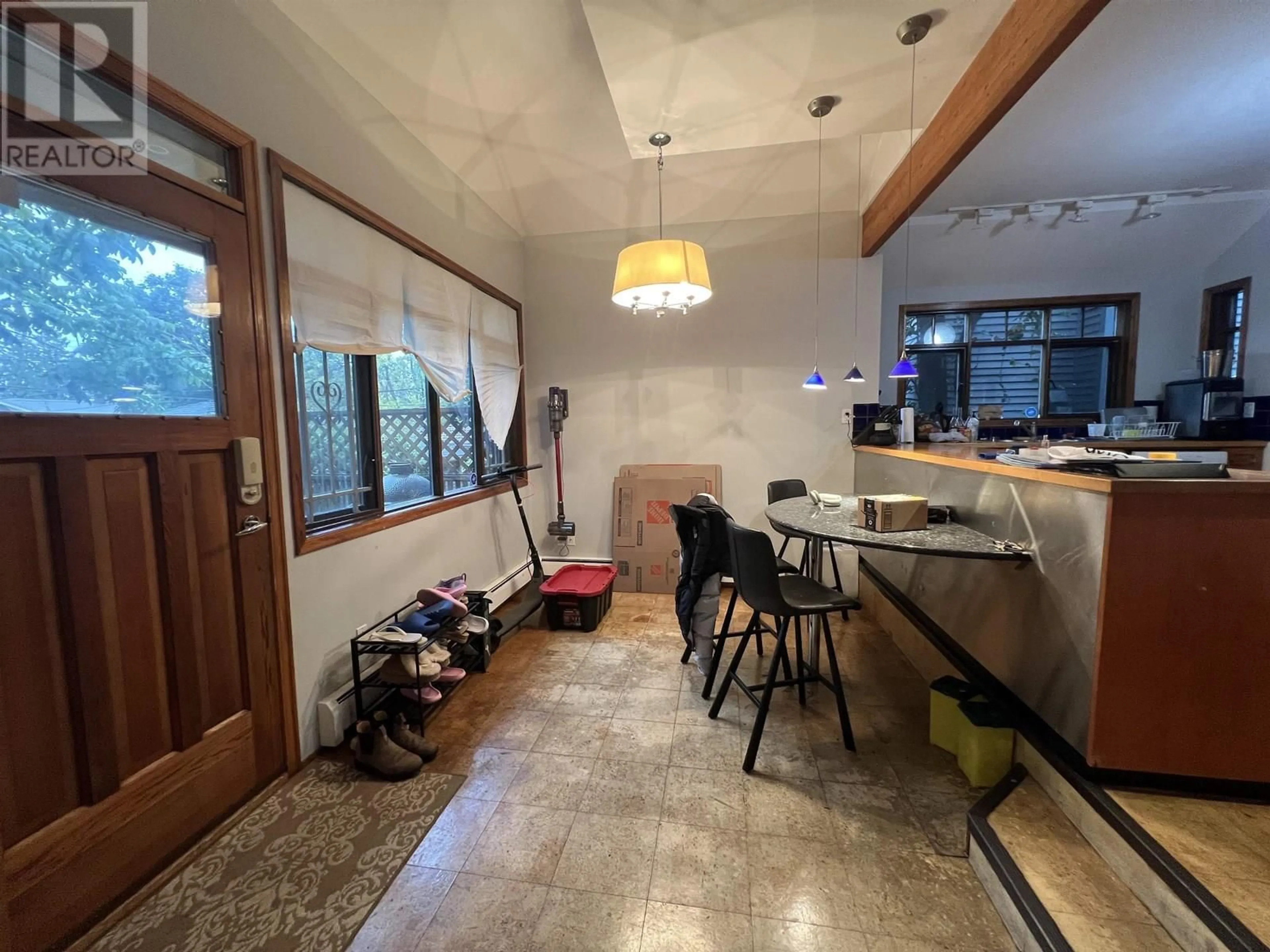 Unknown for 3758 35TH AVENUE, Vancouver British Columbia V6N2N7