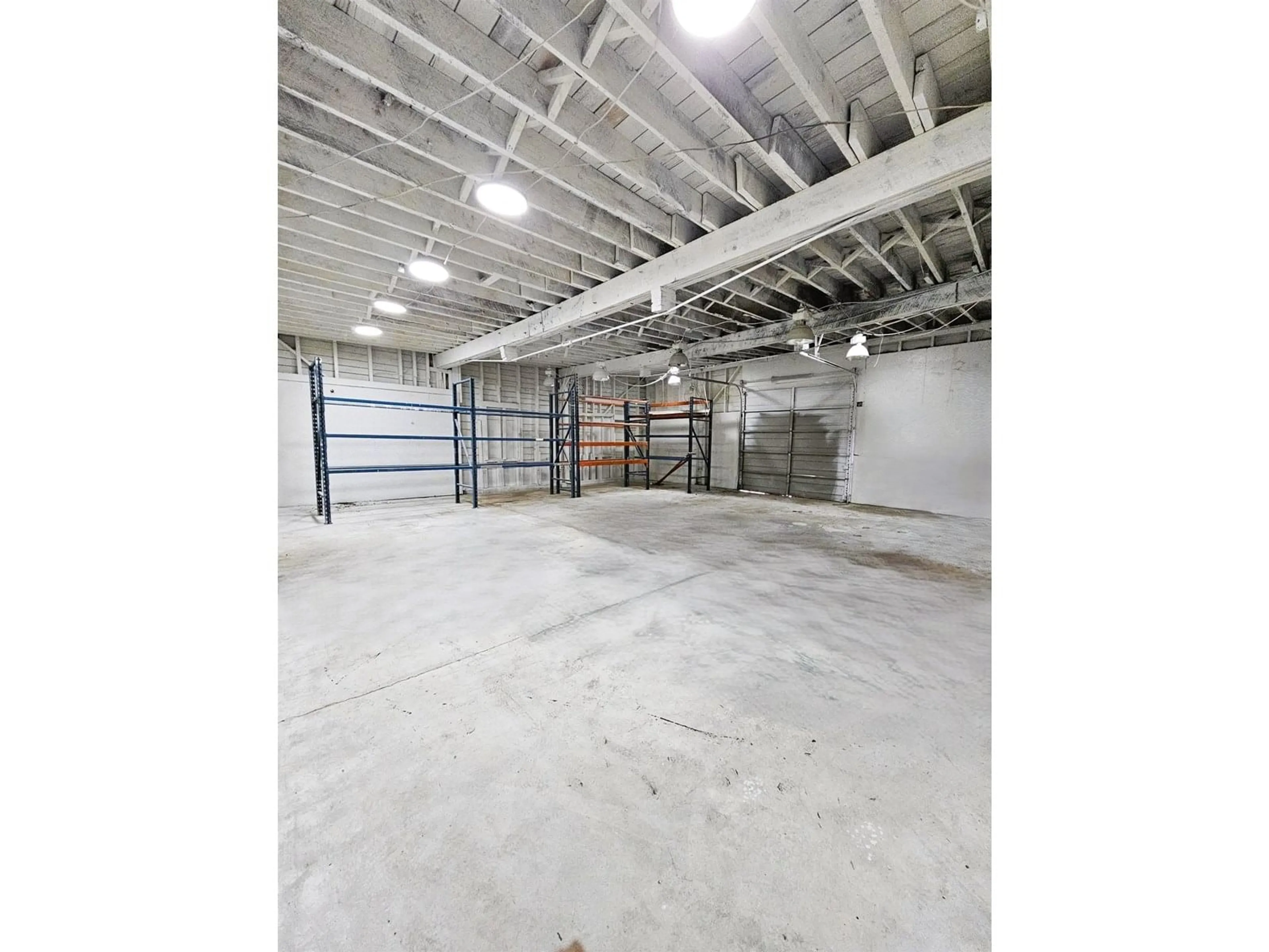 Indoor garage for 7088 SUMAS PRAIRIE ROAD, Chilliwack British Columbia V2R4K1