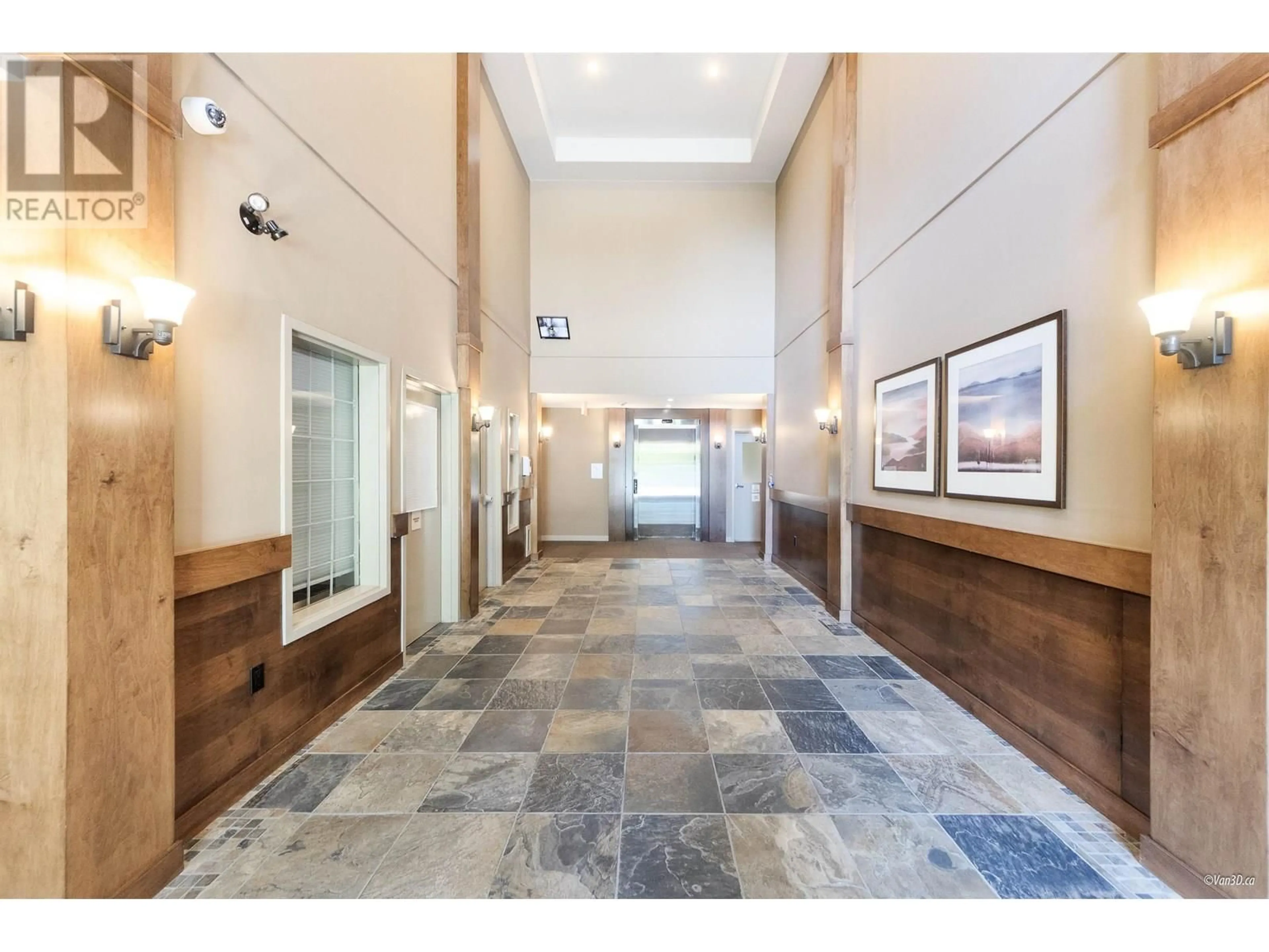 Indoor foyer for 108 - 290 FRANCIS WAY, New Westminster British Columbia V3L0C4