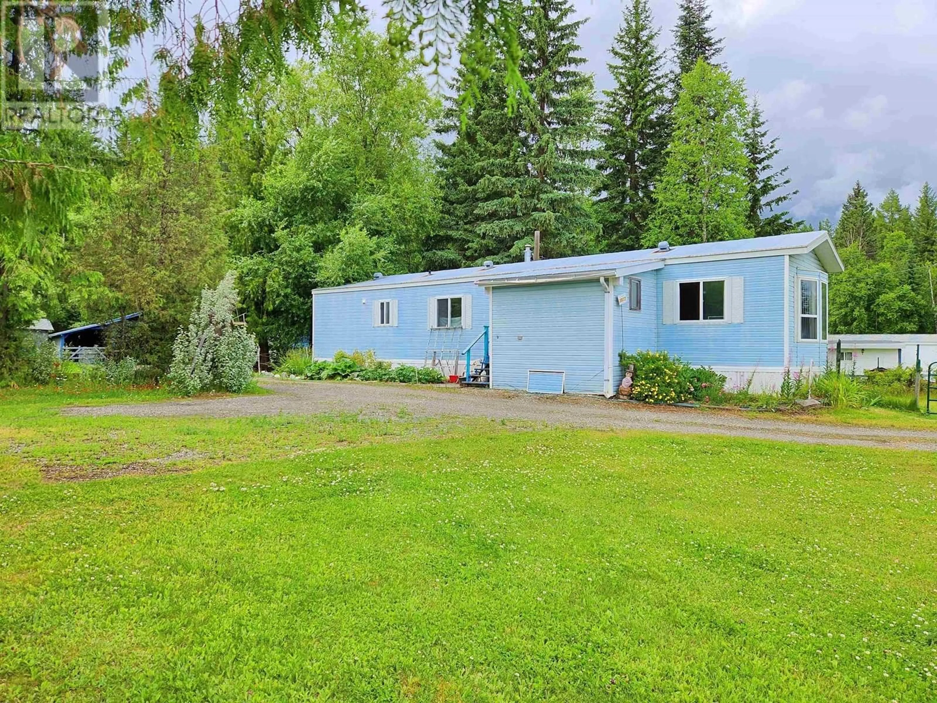 A pic from outside/outdoor area/front of a property/back of a property/a pic from drone, unknown for 3072 YENDRYAS ROAD, Quesnel British Columbia V2J6K5