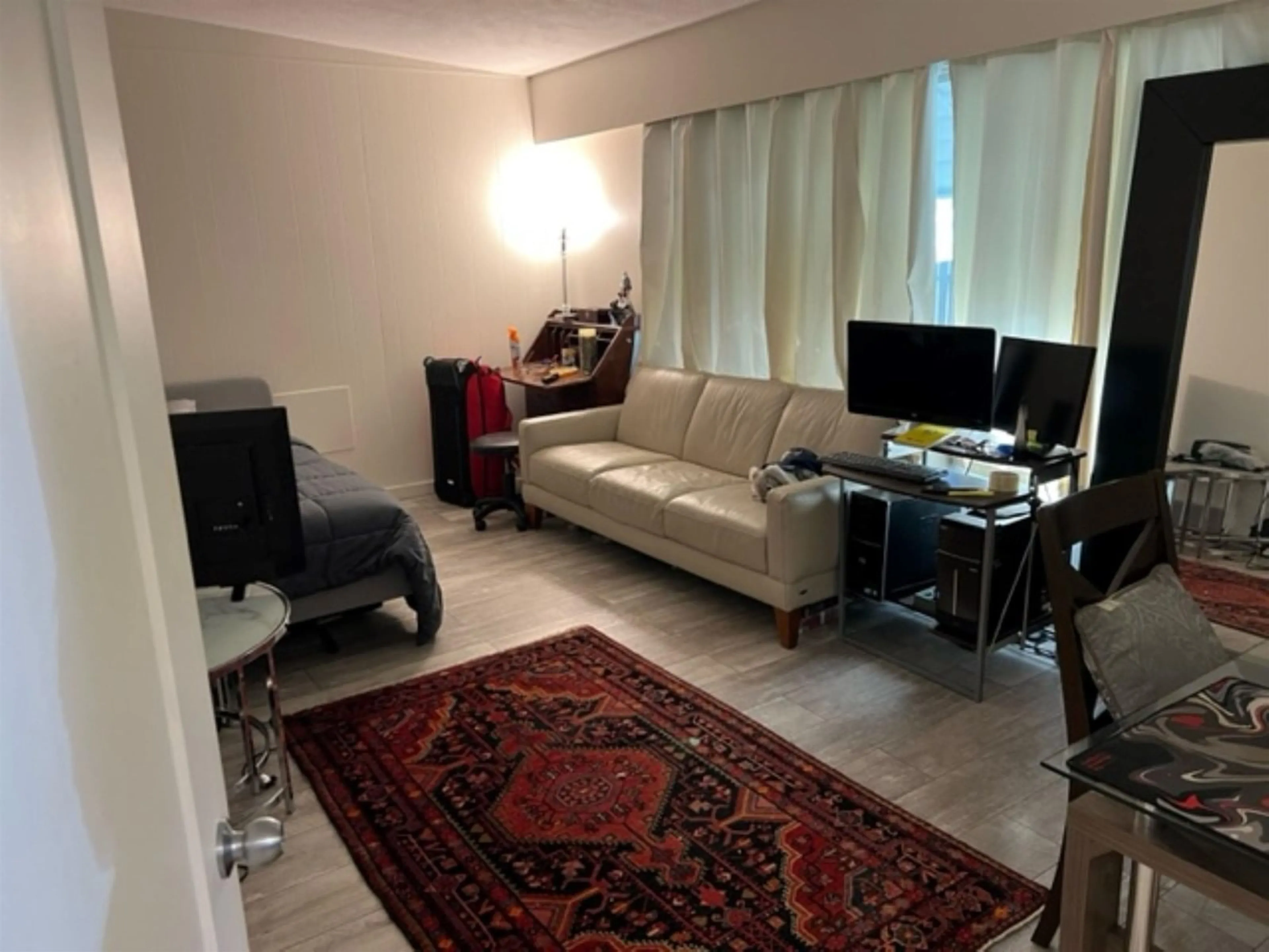 Living room with furniture, unknown for 9410 CORBOULD STREET, Chilliwack British Columbia V2P3Z9
