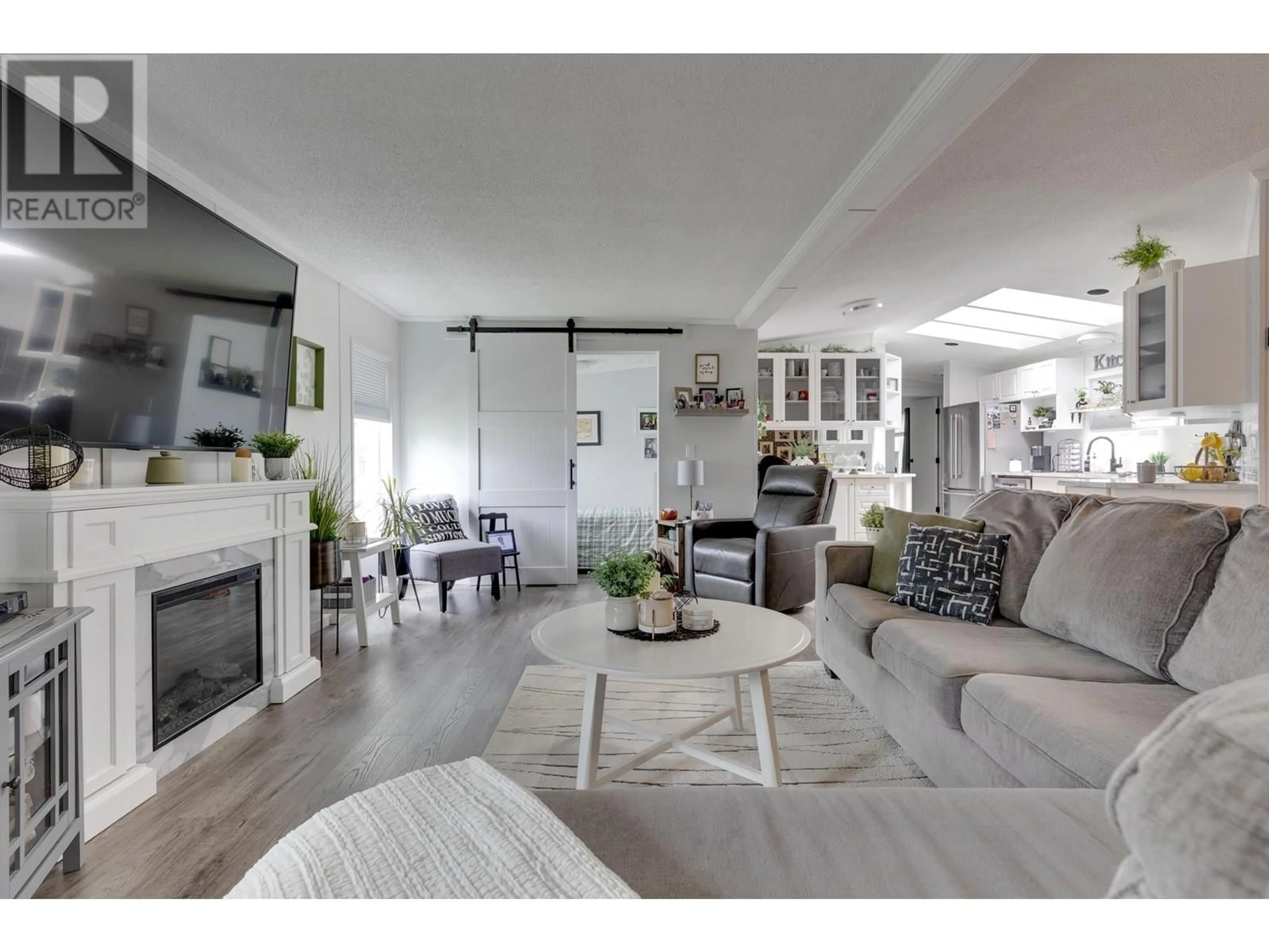 Living room with furniture, unknown for 67 - 1000 INVERNESS ROAD, Prince George British Columbia V2K4V1