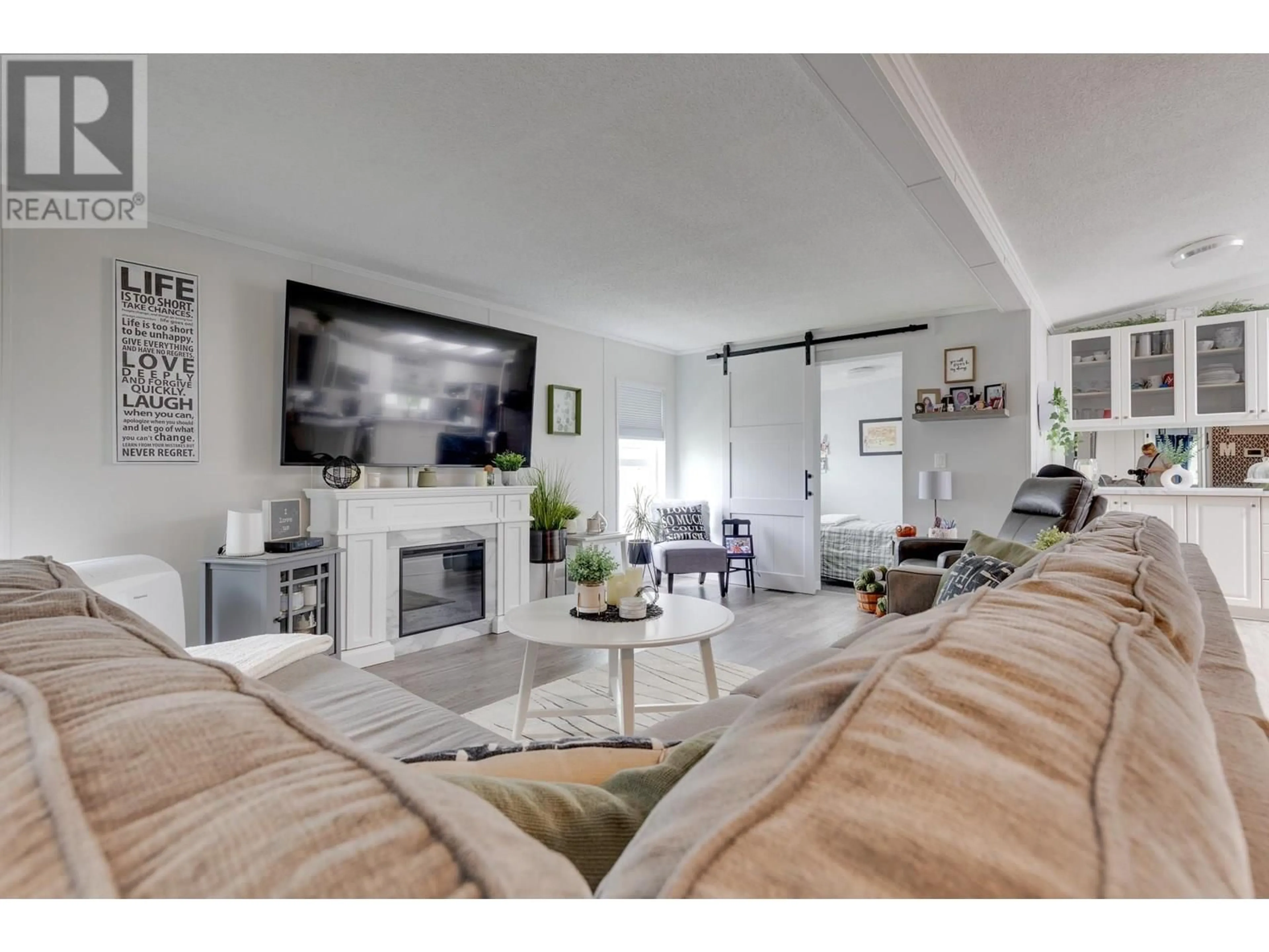 Living room with furniture, unknown for 67 - 1000 INVERNESS ROAD, Prince George British Columbia V2K4V1
