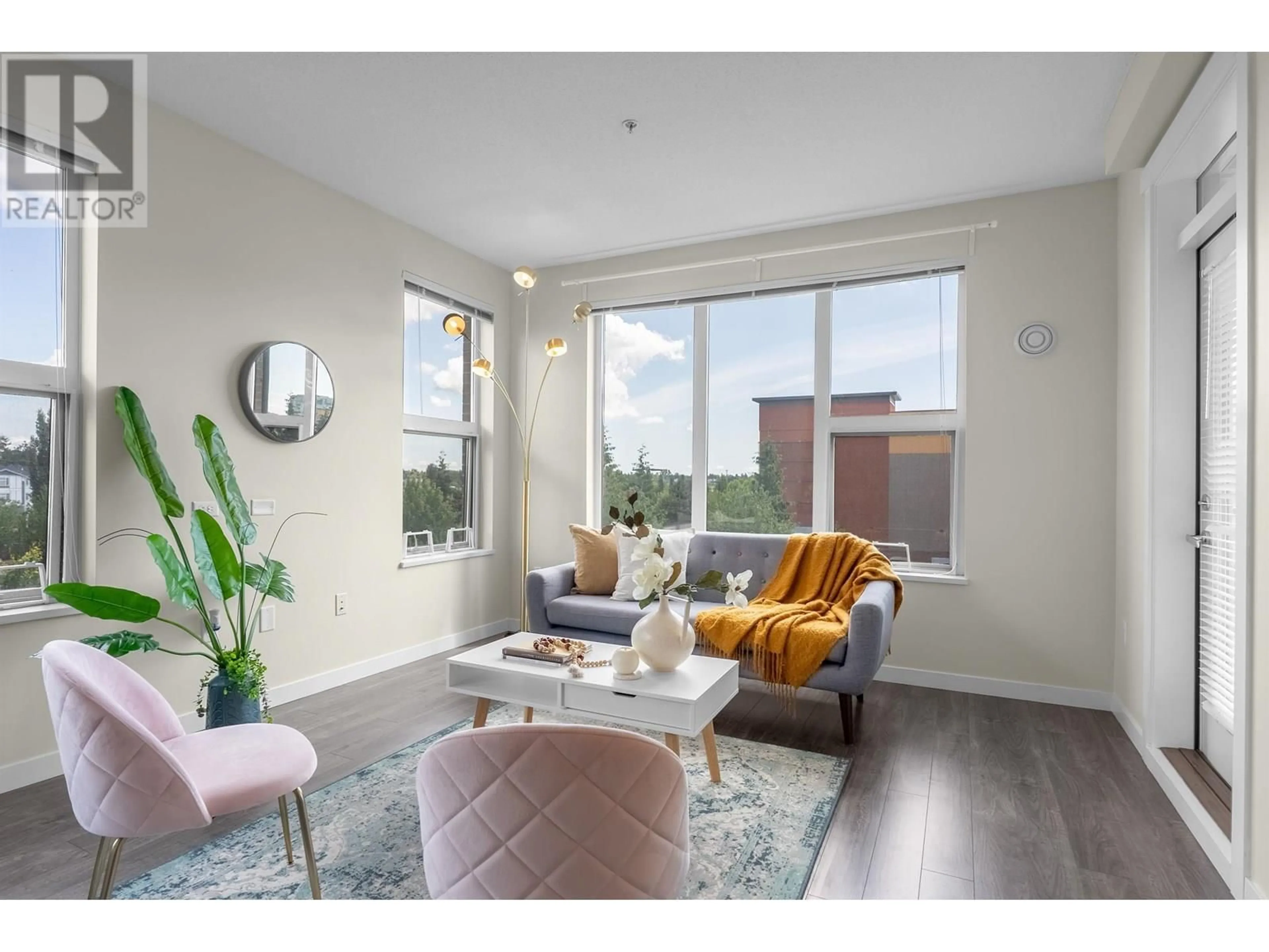 Living room with furniture, unknown for 303 - 9311 ALEXANDRA ROAD, Richmond British Columbia V6X0L8