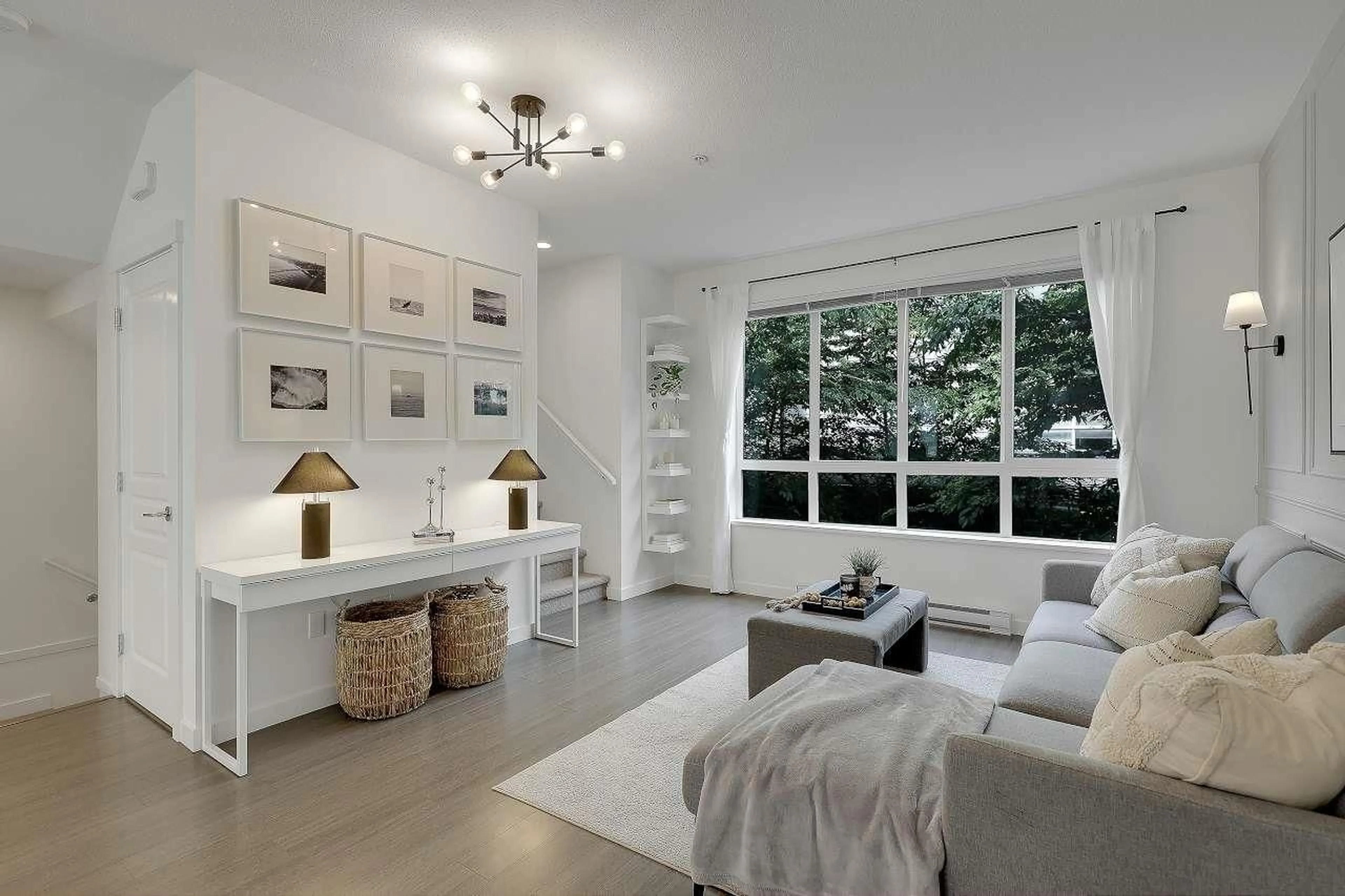 Living room with furniture, unknown for 52 - 8138 204, Langley British Columbia V2Y0T4