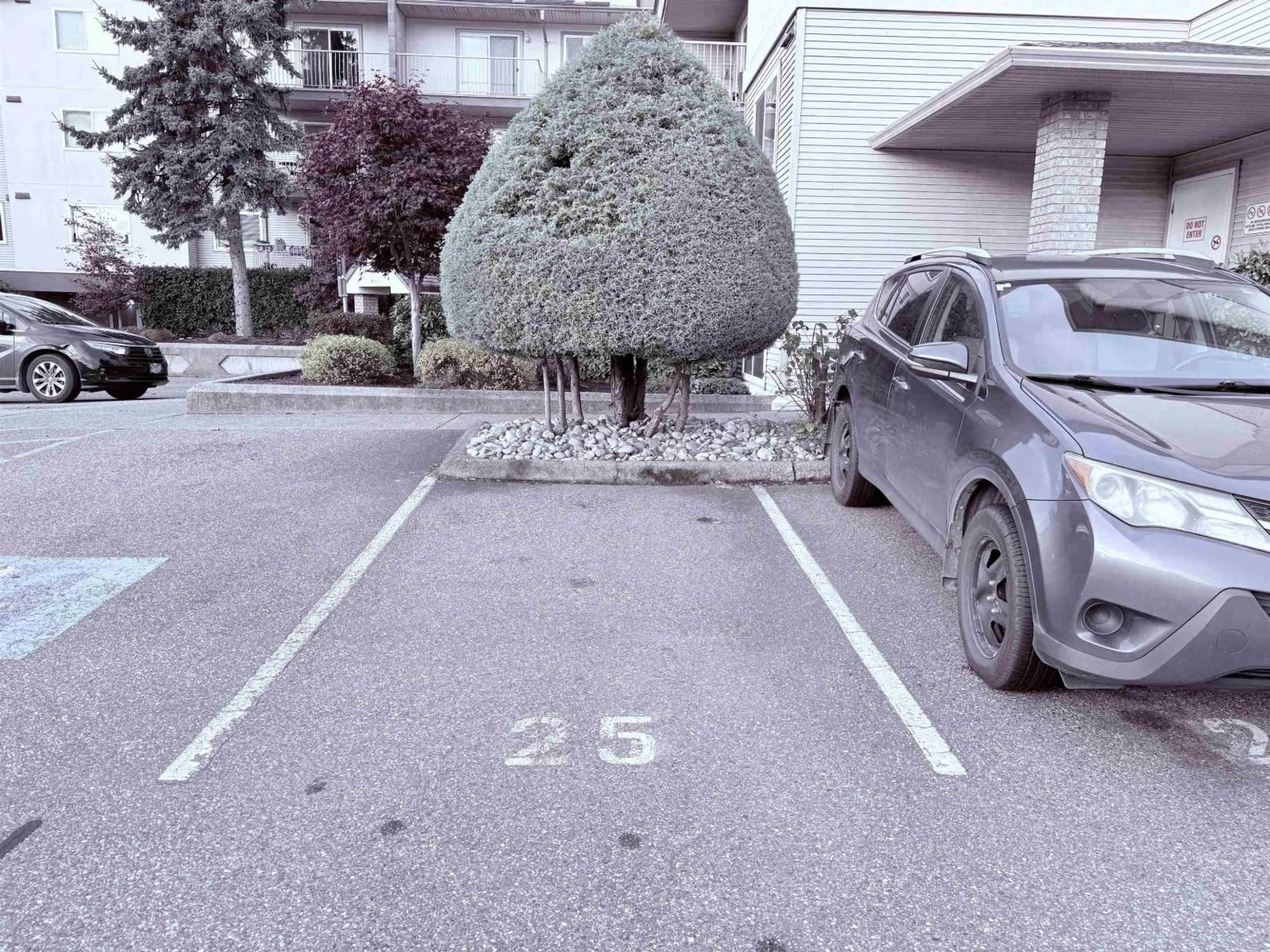 Parking for 412 - 7694 EVANS ROAD, Chilliwack British Columbia V2R3W3