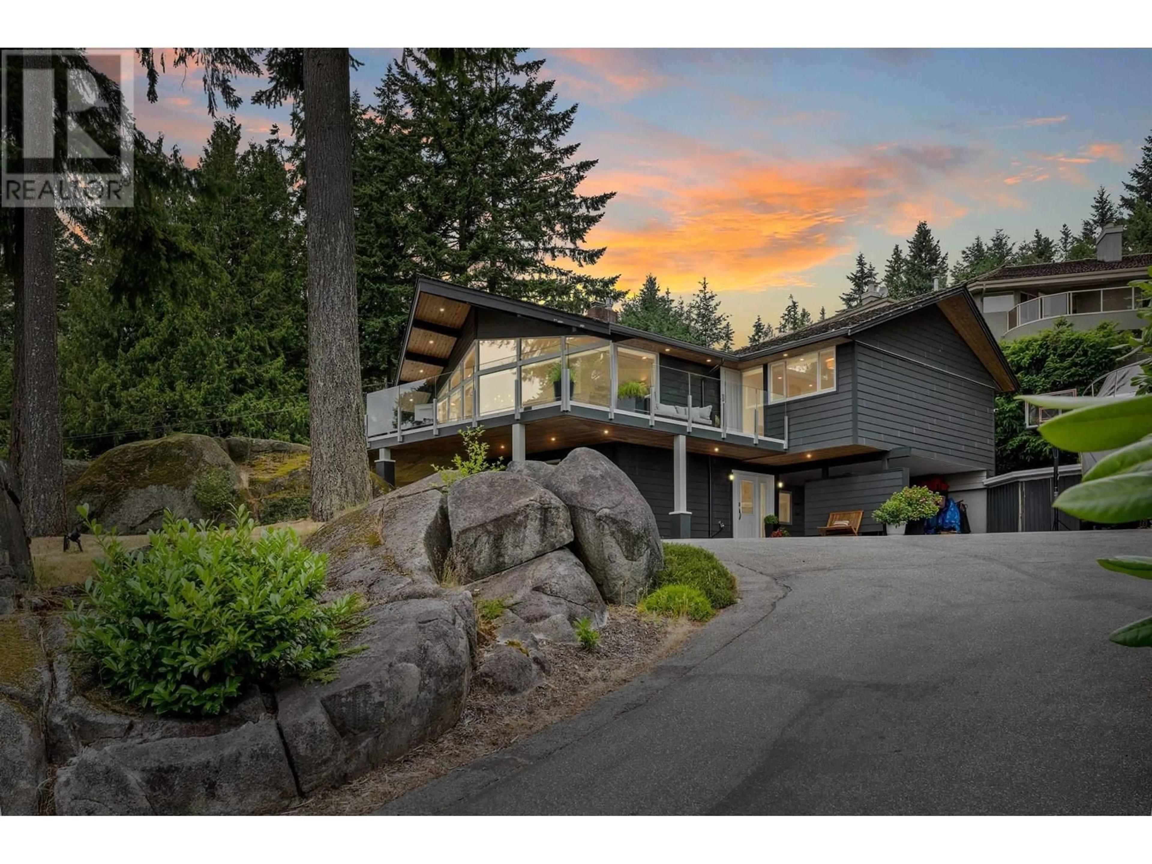 Unknown for 4375 WOODCREST ROAD, West Vancouver British Columbia V7S2V9