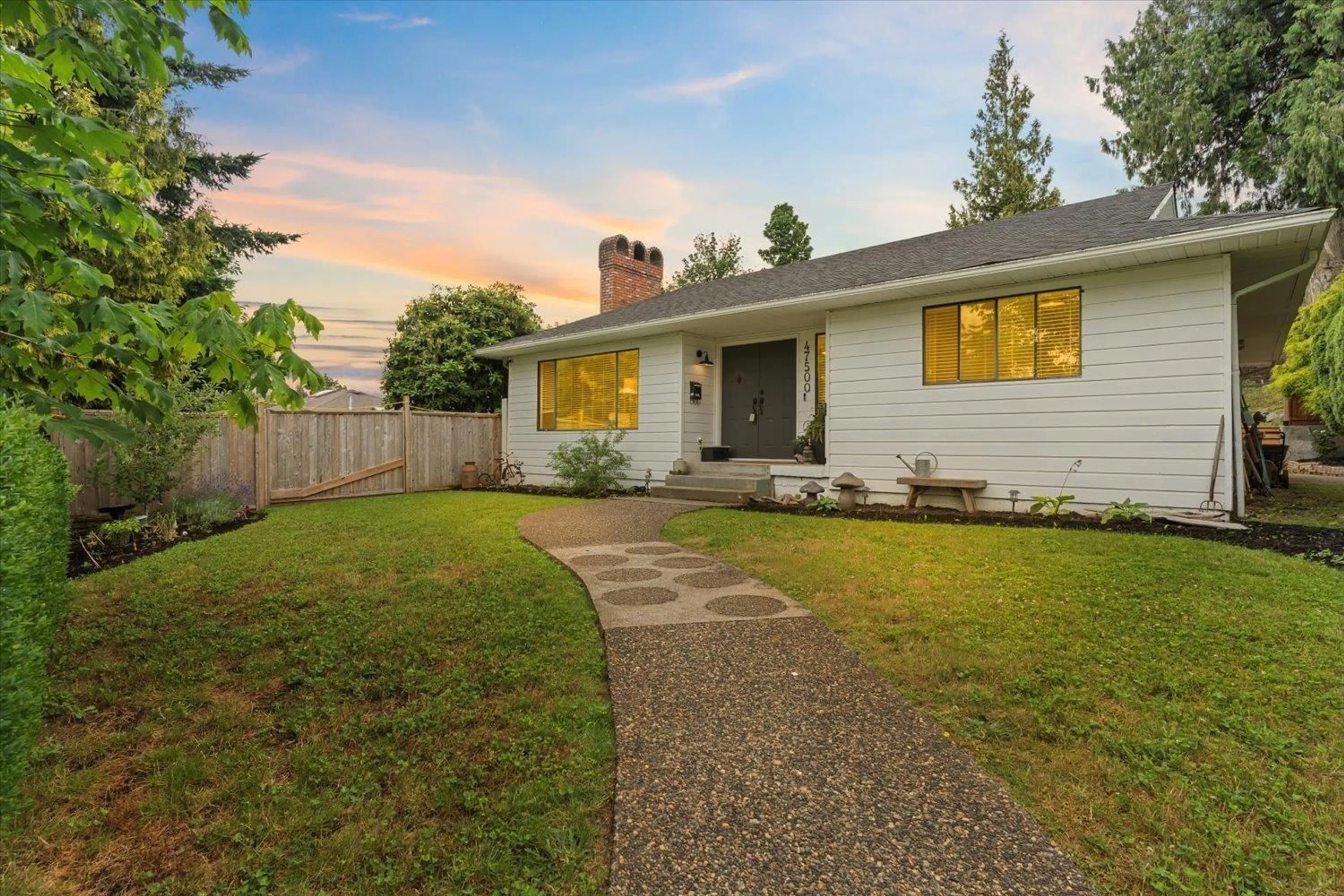 Unknown for 47500 SWALLOW CRESCENT, Chilliwack British Columbia V2P7R4