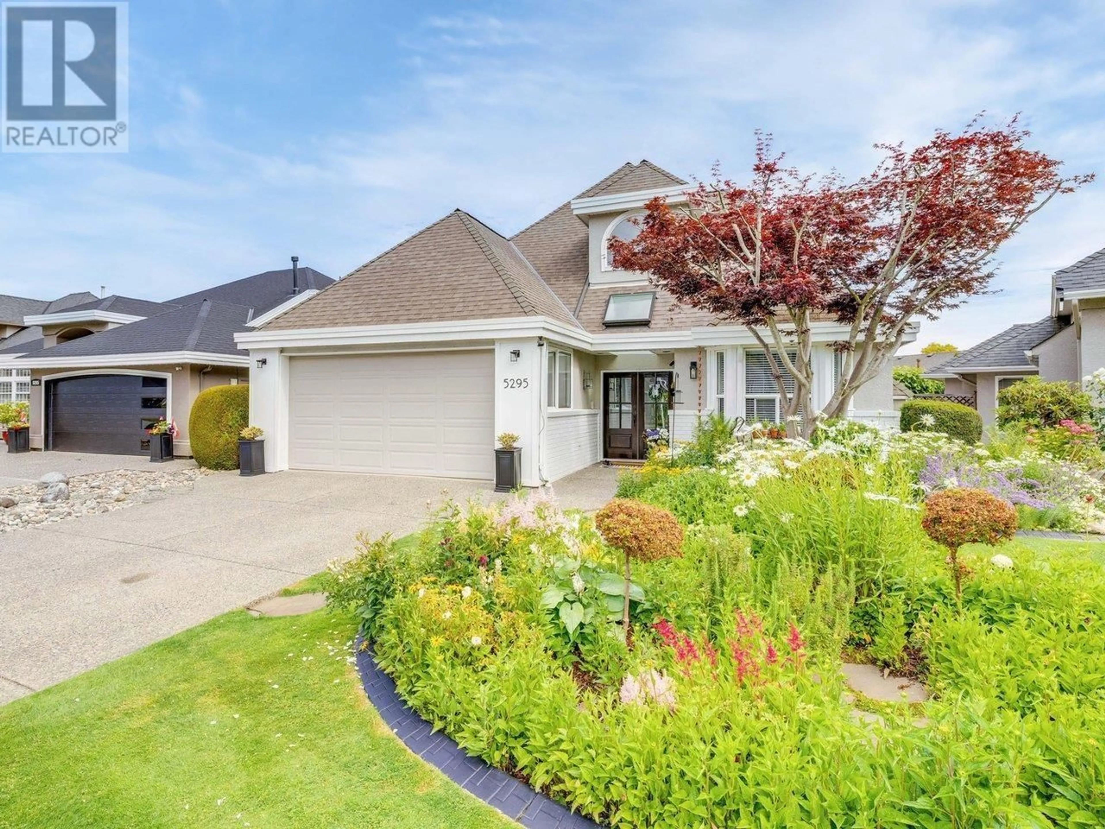 Home with vinyl exterior material, street for 5295 ST ANDREWS PLACE, Delta British Columbia V4M4E5