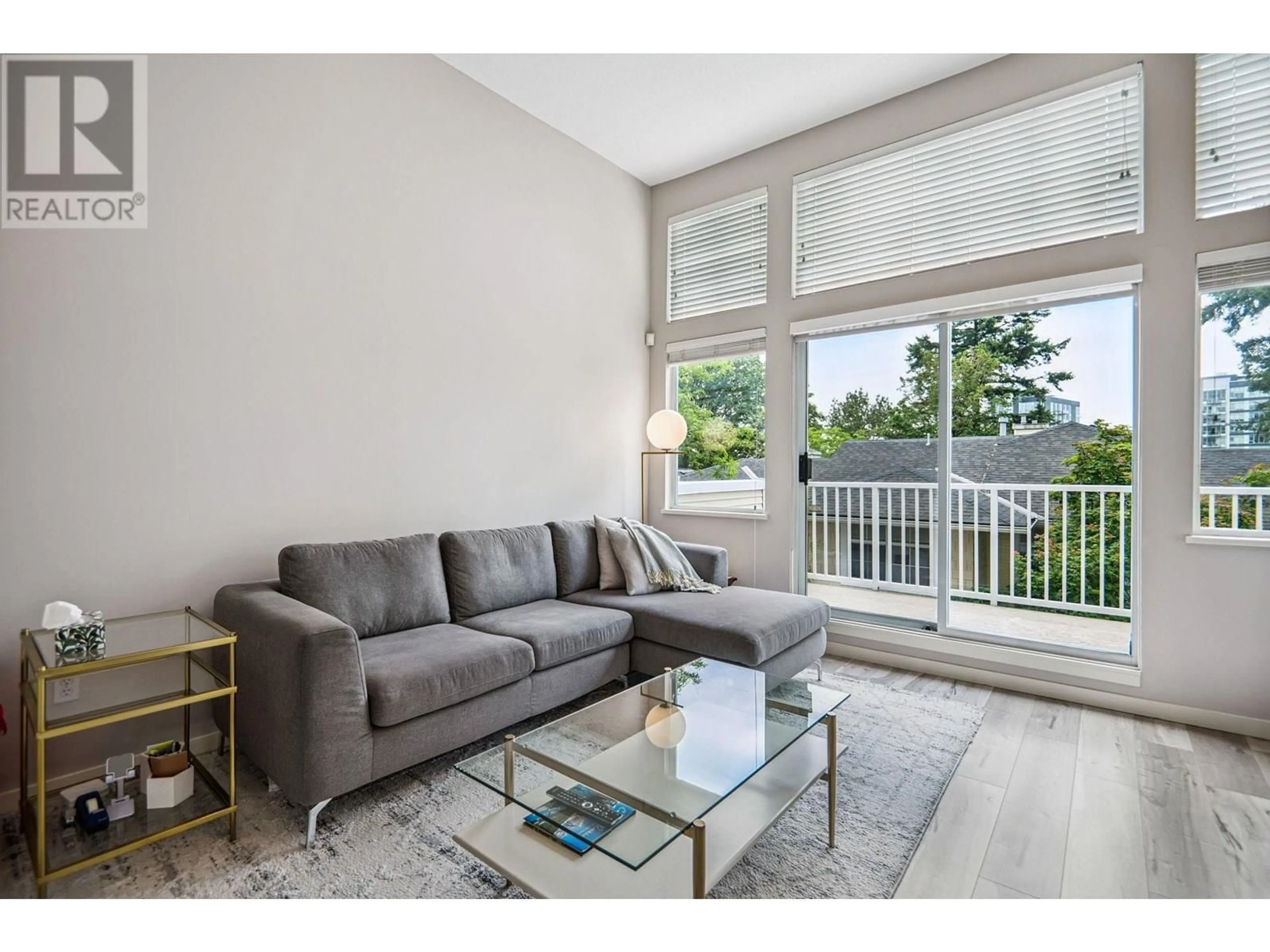 Living room with furniture, unknown for 1 - 3578 WHITNEY PLACE, Vancouver British Columbia V5S4T2