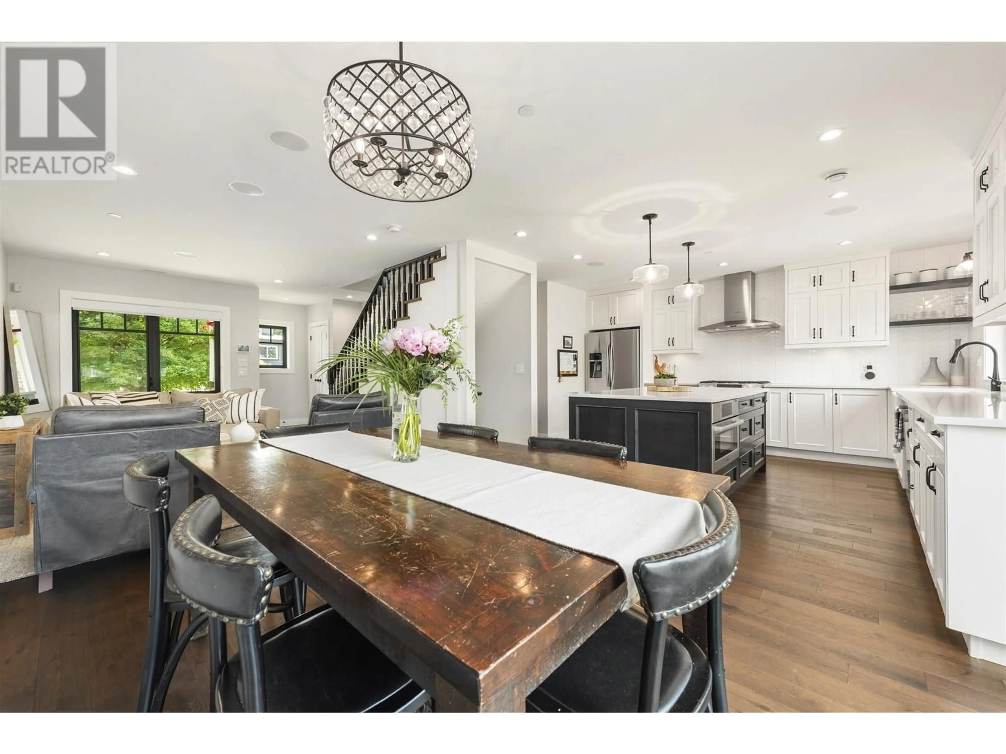 Open concept kitchen, unknown for 2575 NAPIER STREET, Vancouver British Columbia V5K2W4