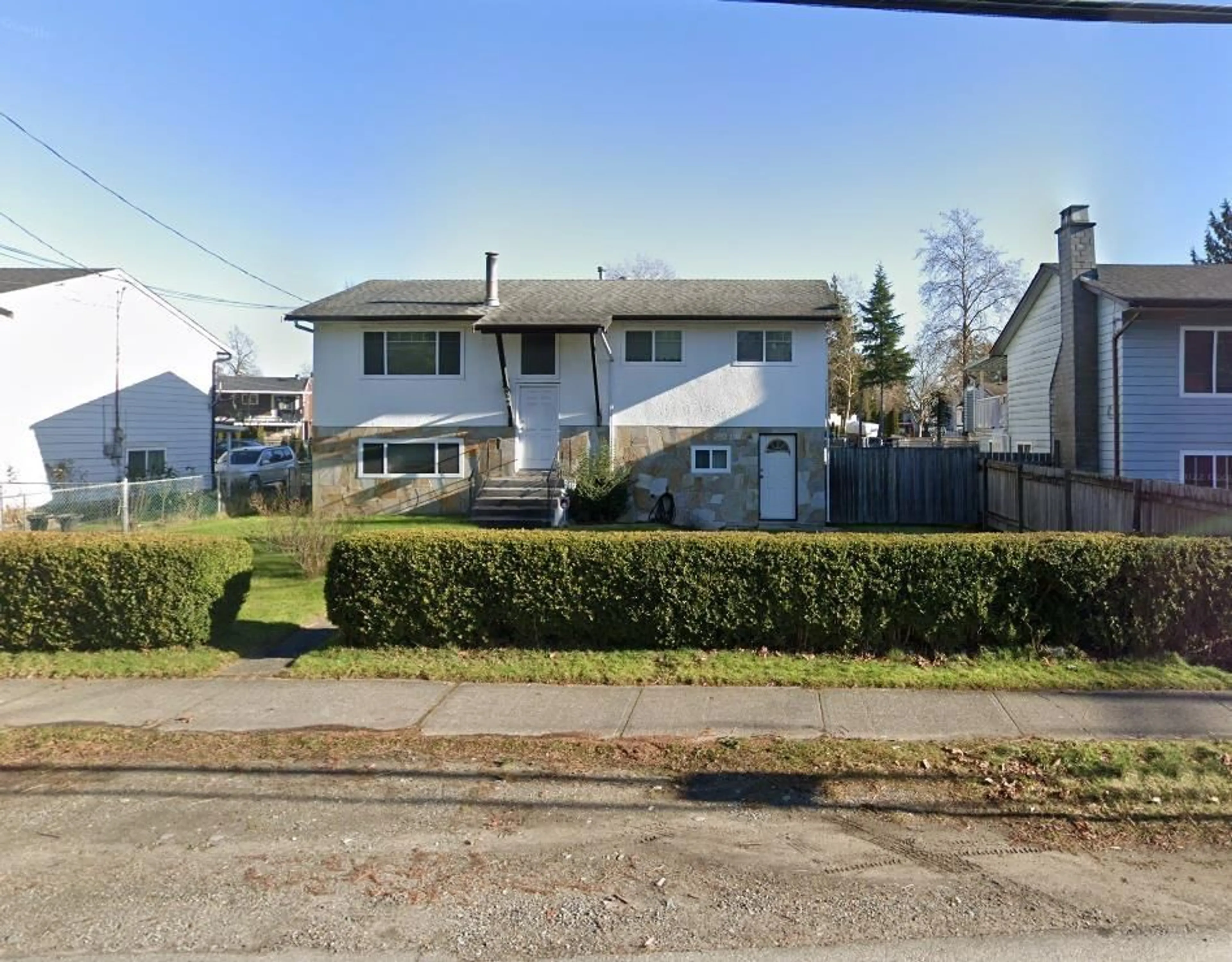 A pic from outside/outdoor area/front of a property/back of a property/a pic from drone, street for 9328 132, Surrey British Columbia V3V5R1
