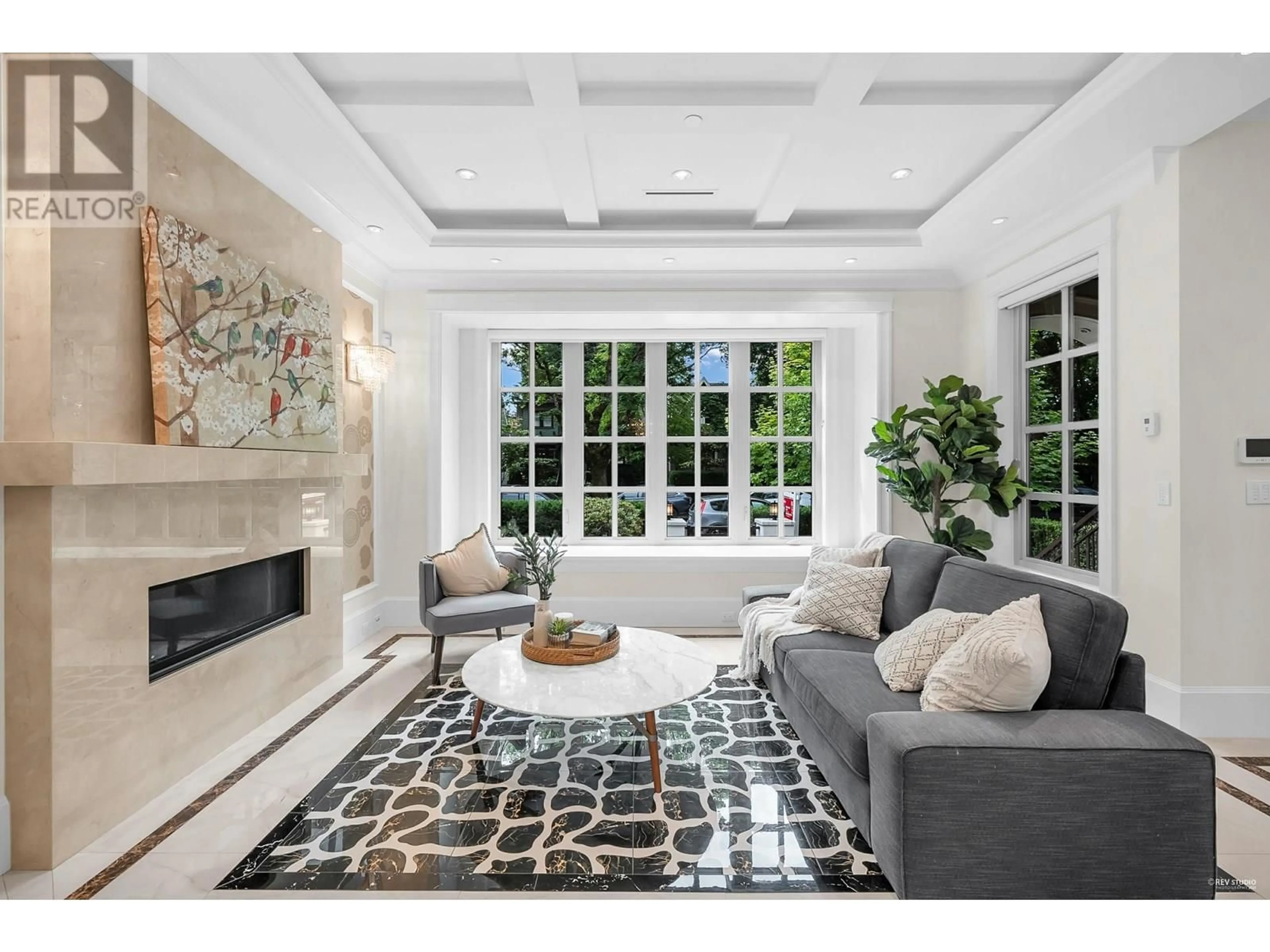 Living room with furniture, unknown for 2877 15TH AVENUE, Vancouver British Columbia V6K3A1