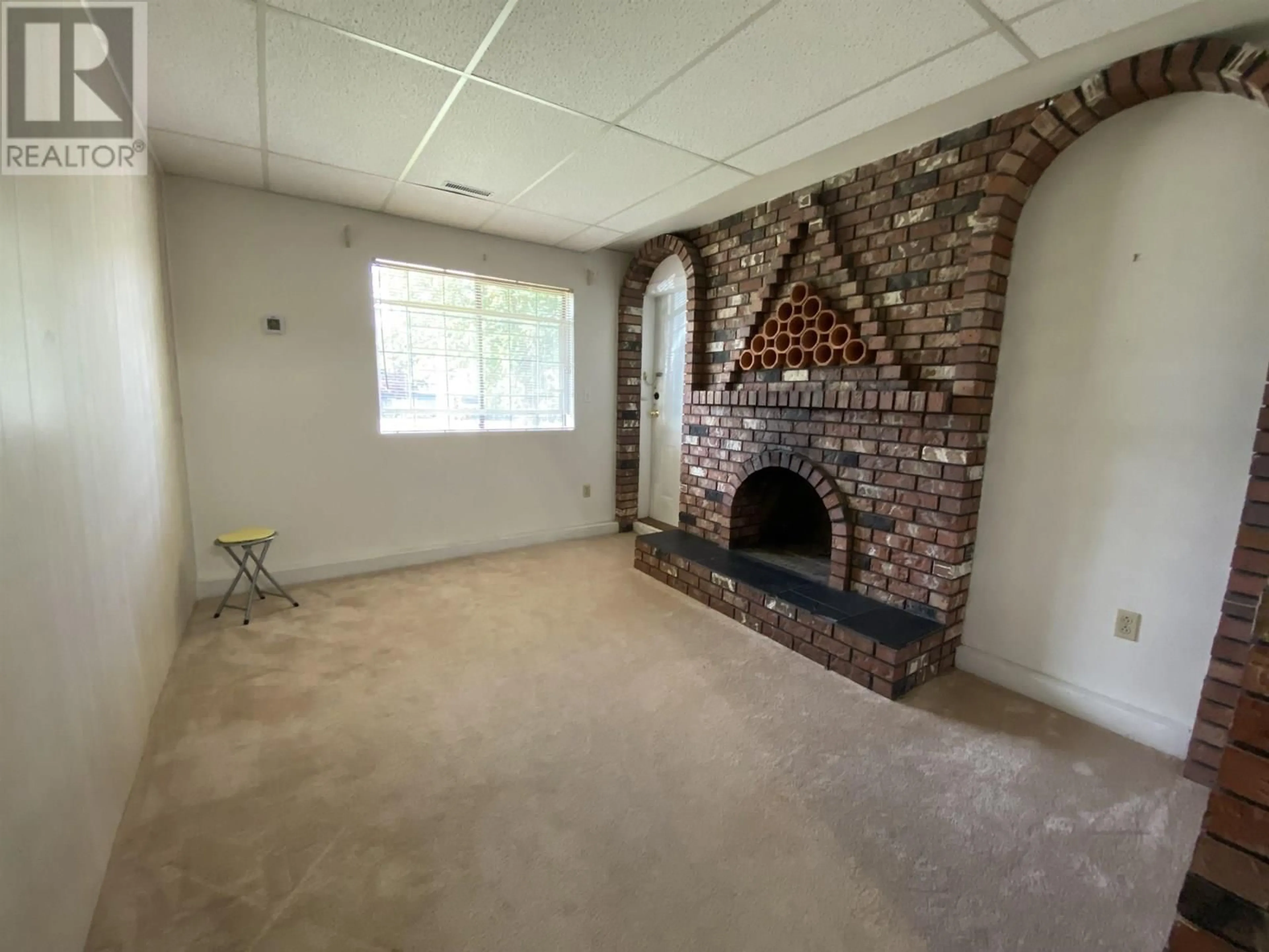 A pic of a room for 1632 COMO LAKE AVENUE, Coquitlam British Columbia V3J3P6