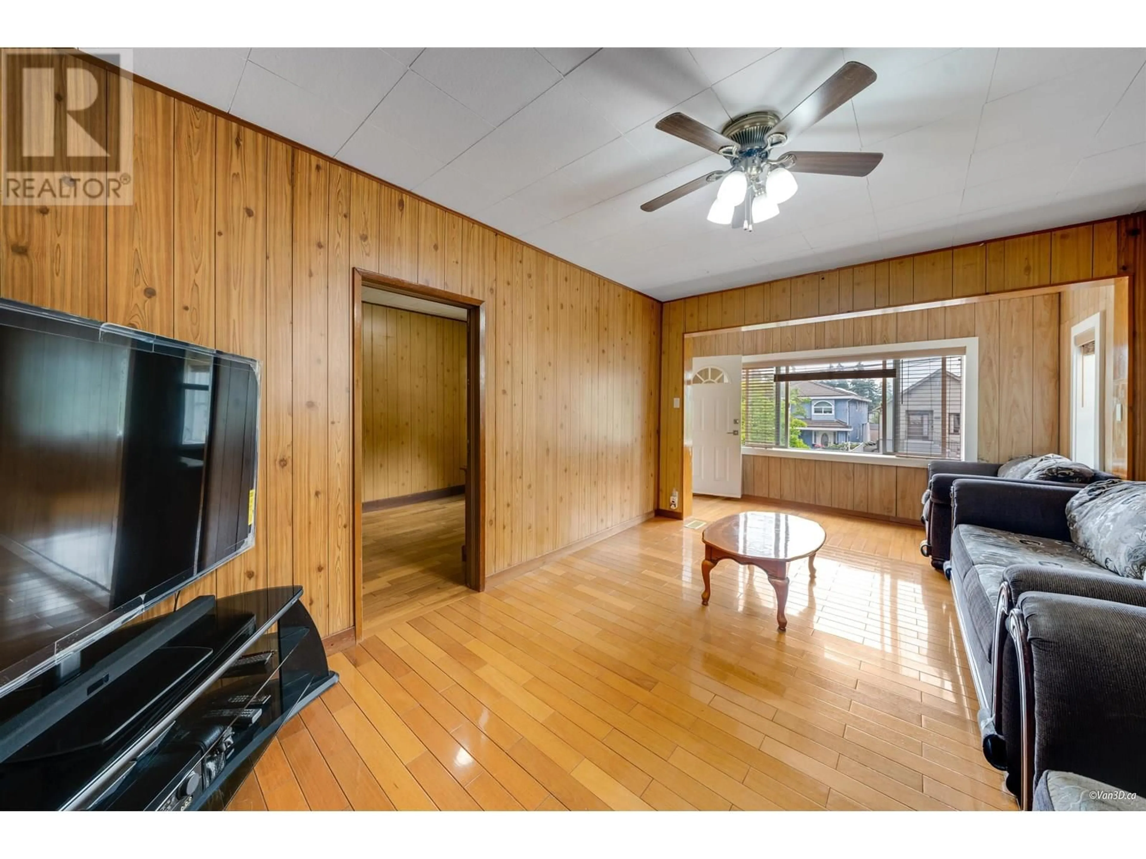 A pic of a room for 811B DUBLIN STREET, New Westminster British Columbia V3M2Y5