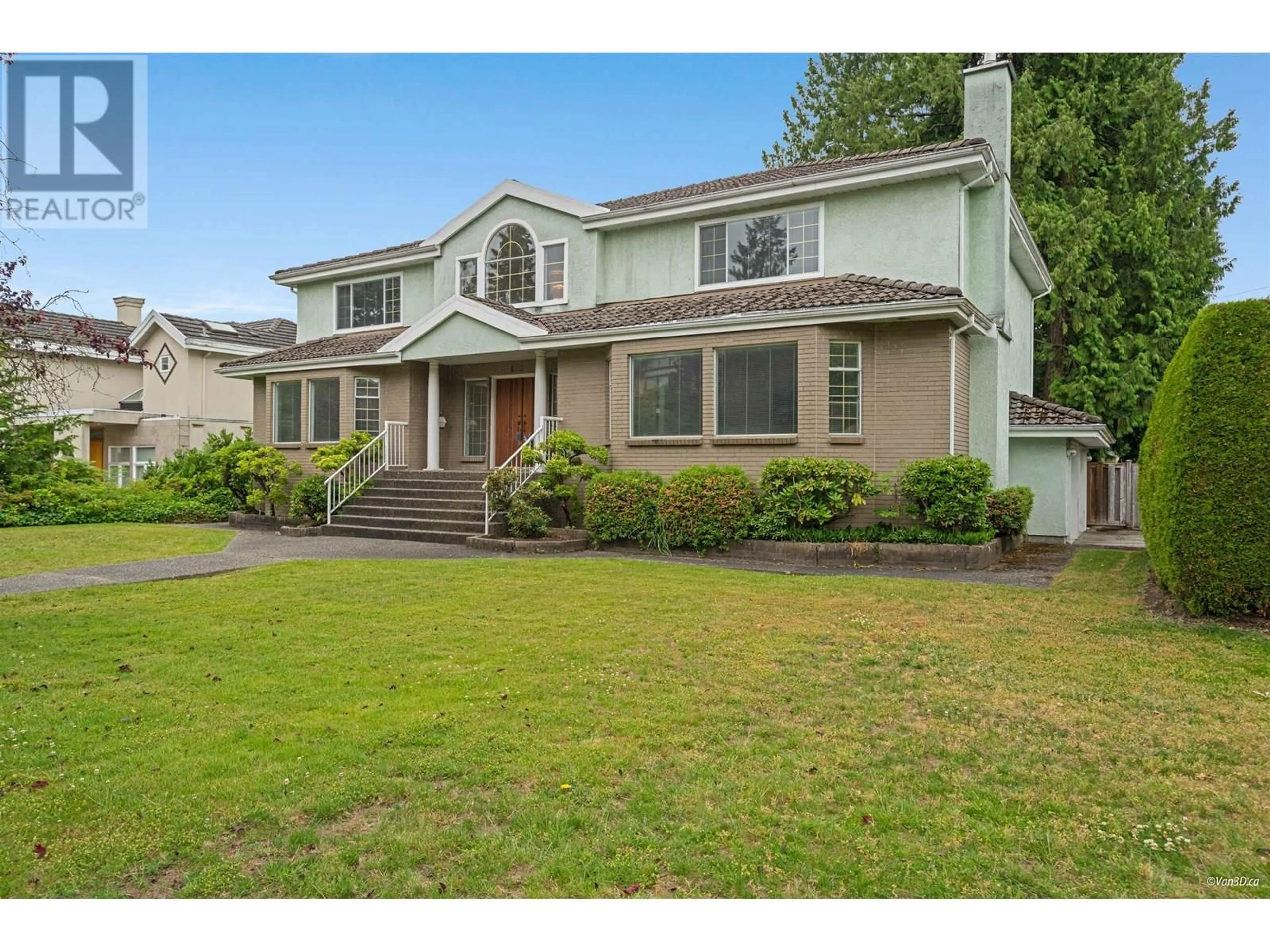 Home with vinyl exterior material, street for 6633 MONTGOMERY STREET, Vancouver British Columbia V6P4G3