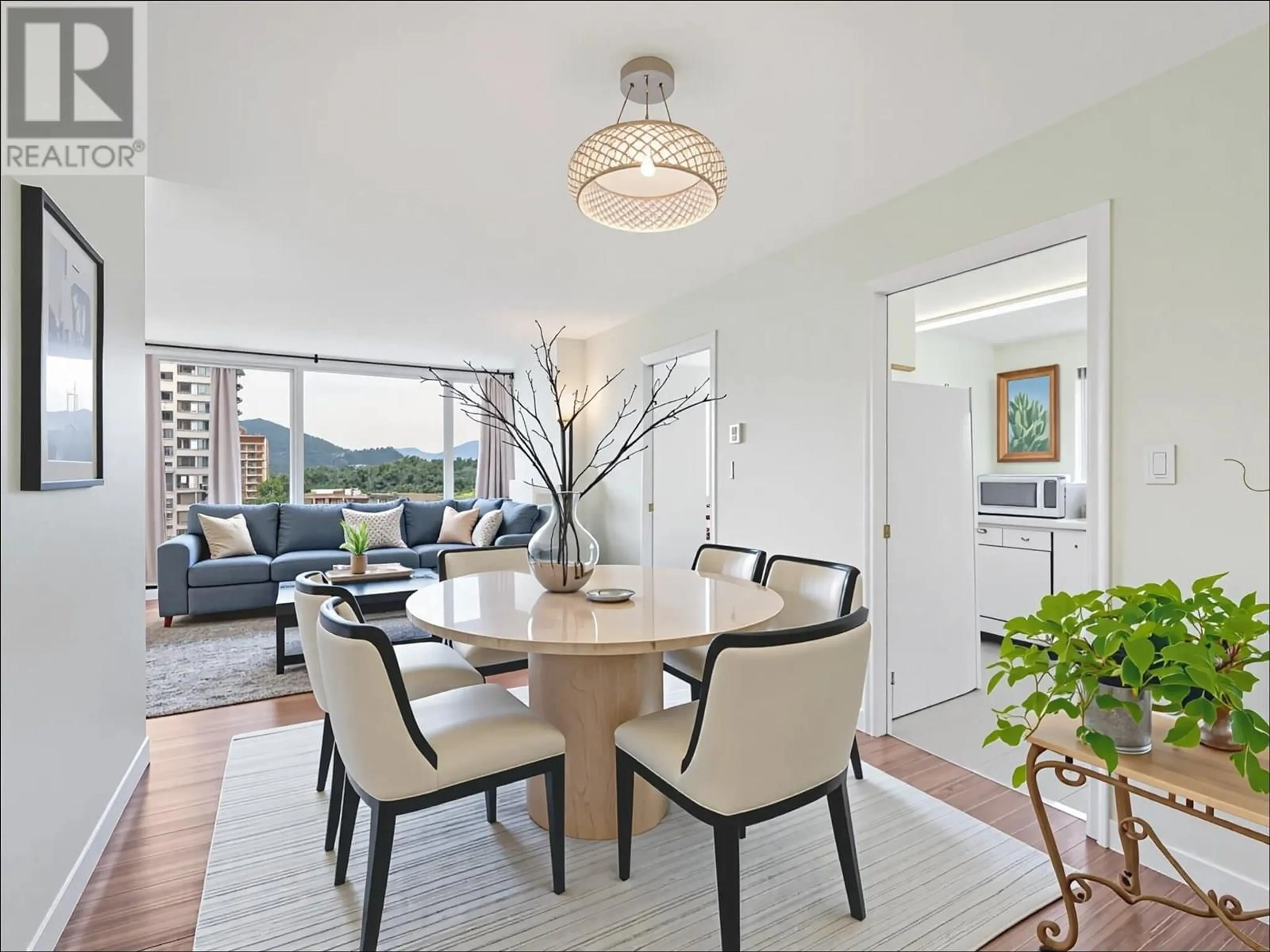 Dining room, unknown for 2106 - 9603 MANCHESTER DRIVE, Burnaby British Columbia V3N4Y7